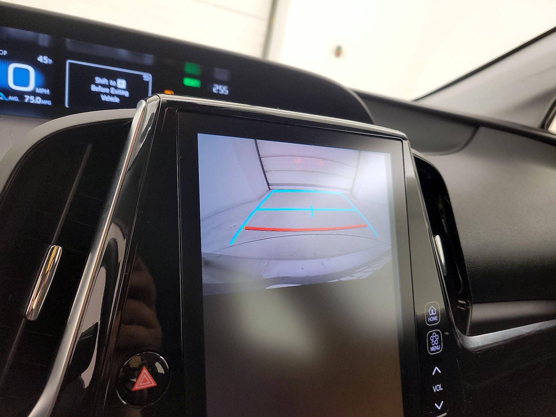 Thumbnail: 2020 Toyota Prius Prime - 15