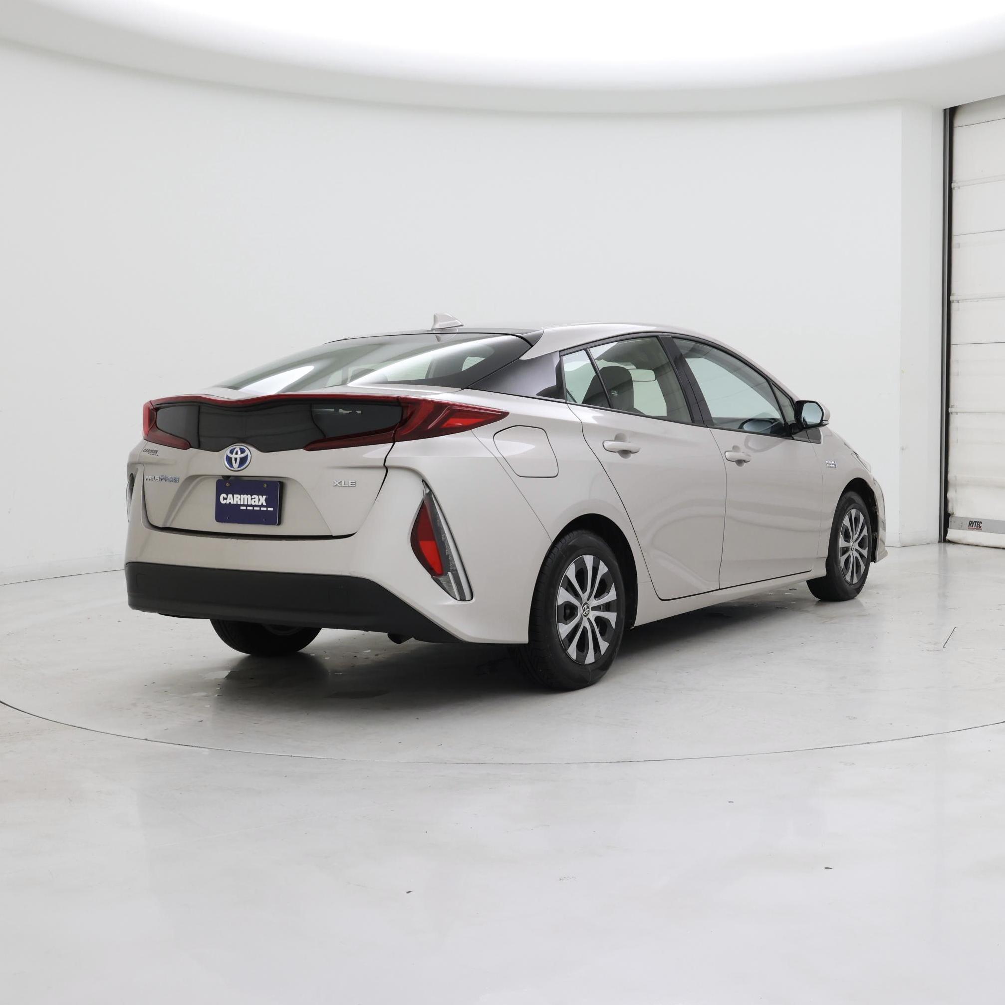 Thumbnail: 2020 Toyota Prius Prime - 8