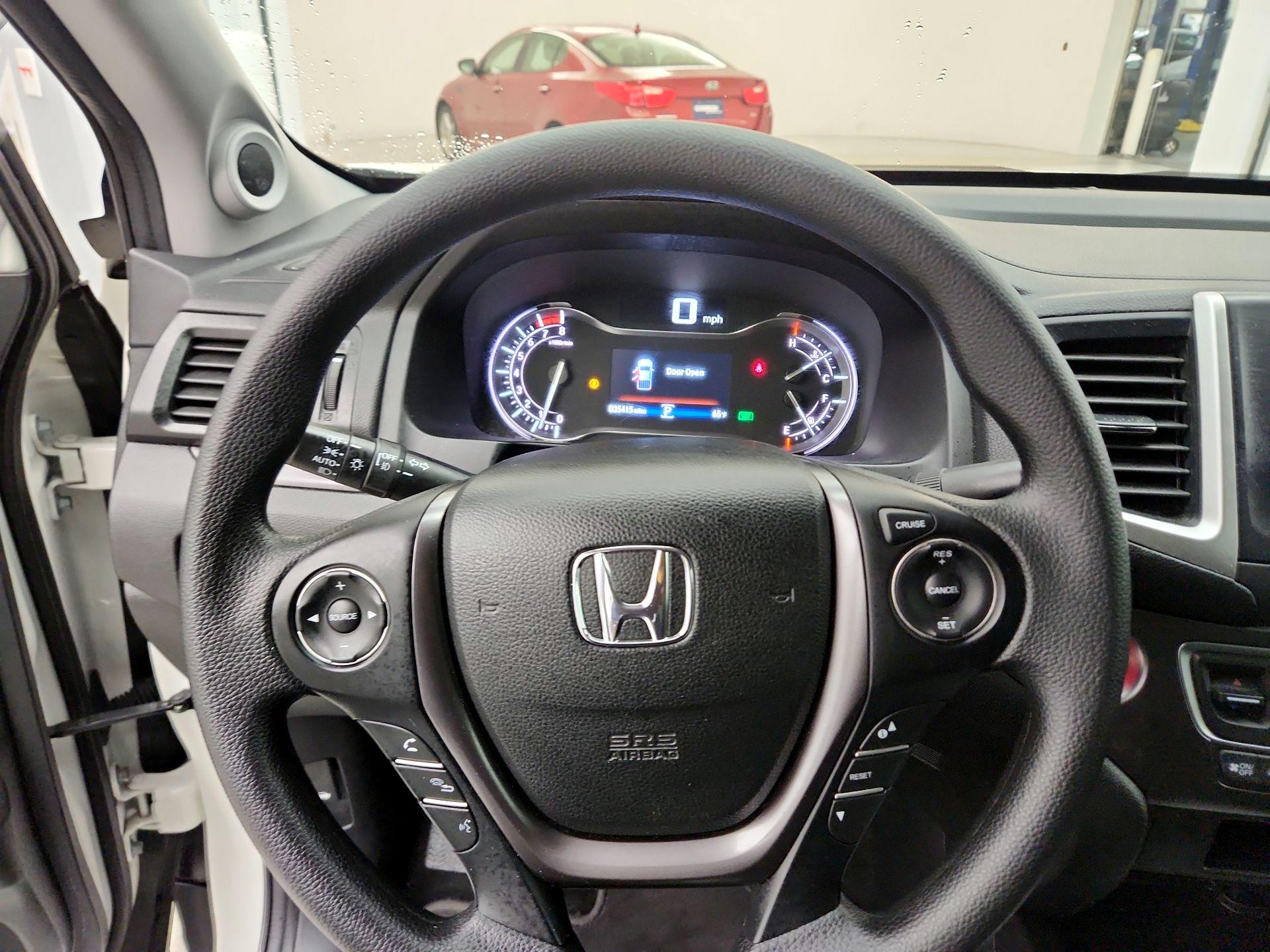 Thumbnail: 2019 Honda Ridgeline - 10