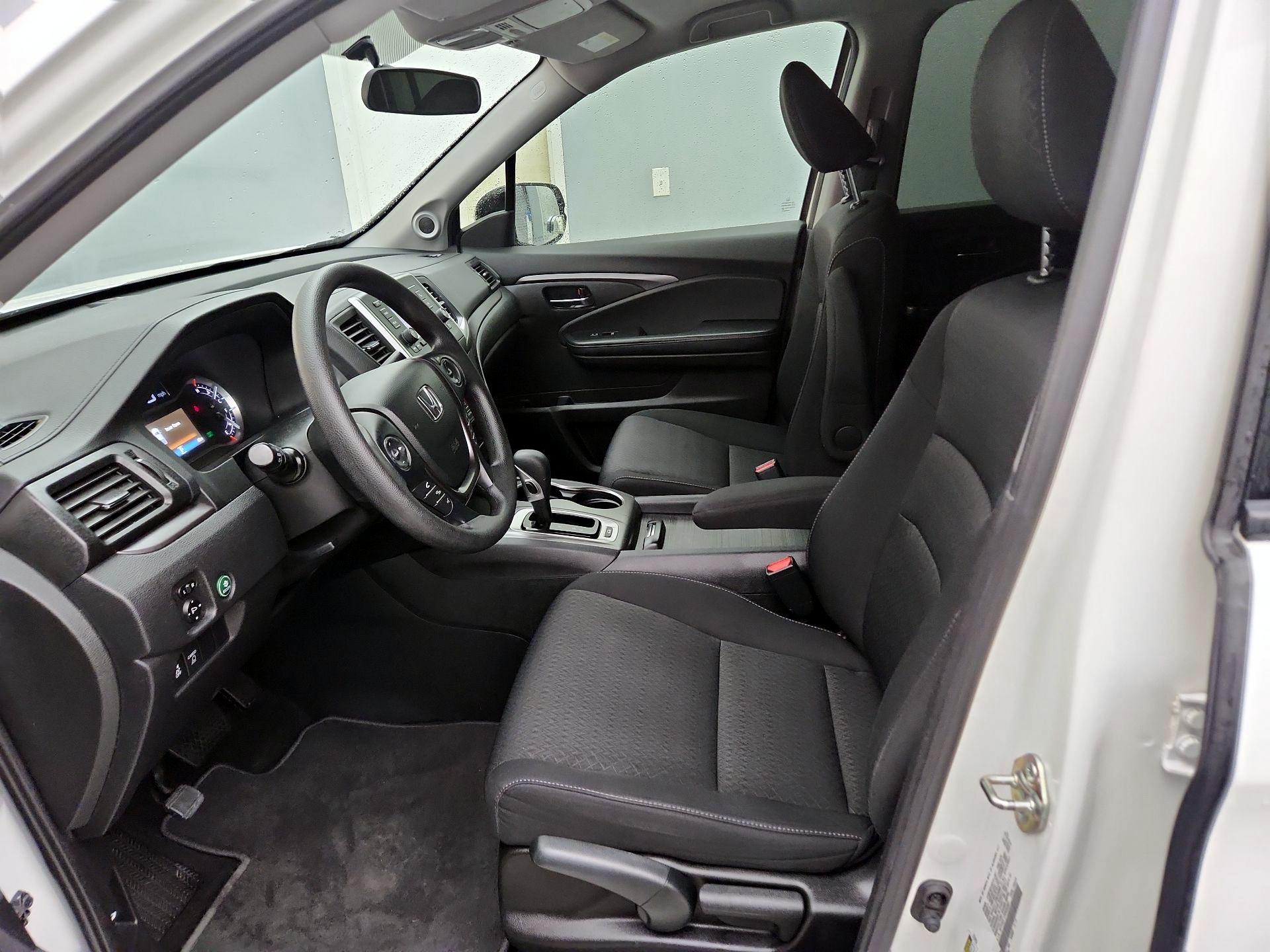 Thumbnail: 2019 Honda Ridgeline - 11