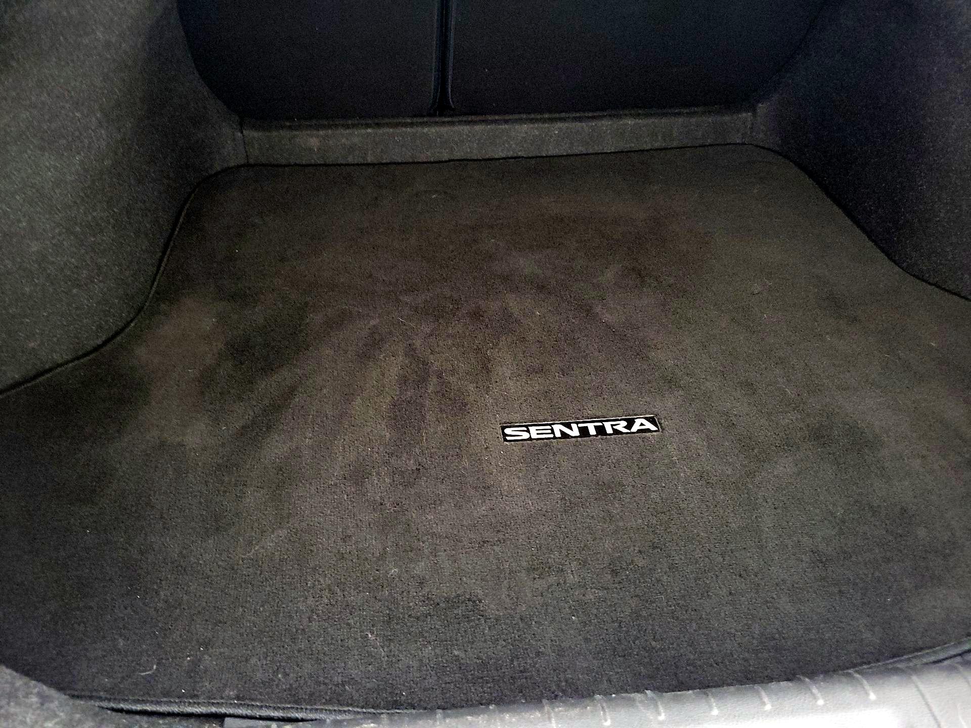 Thumbnail: 2020 Nissan Sentra - 20