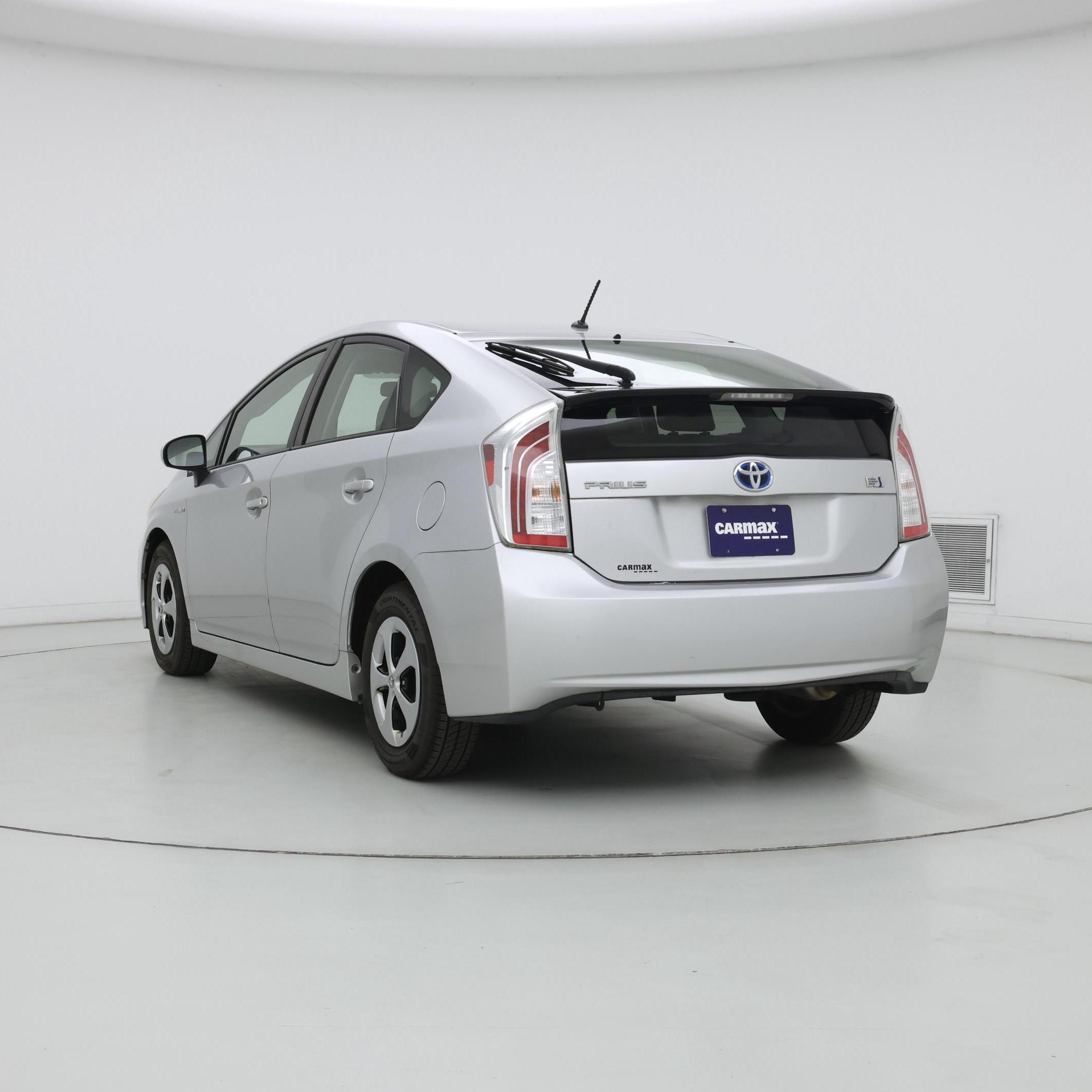 Thumbnail: 2014 Toyota Prius - 2