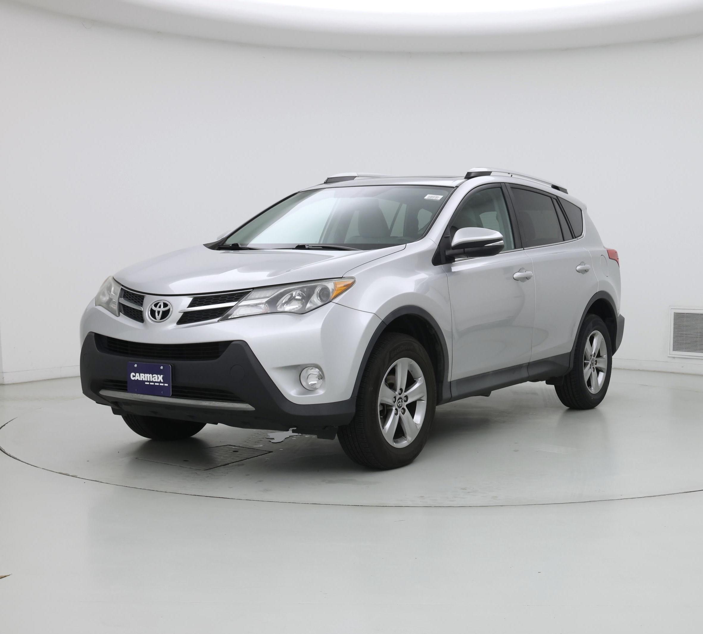 Thumbnail: 2015 Toyota RAV4 - 4
