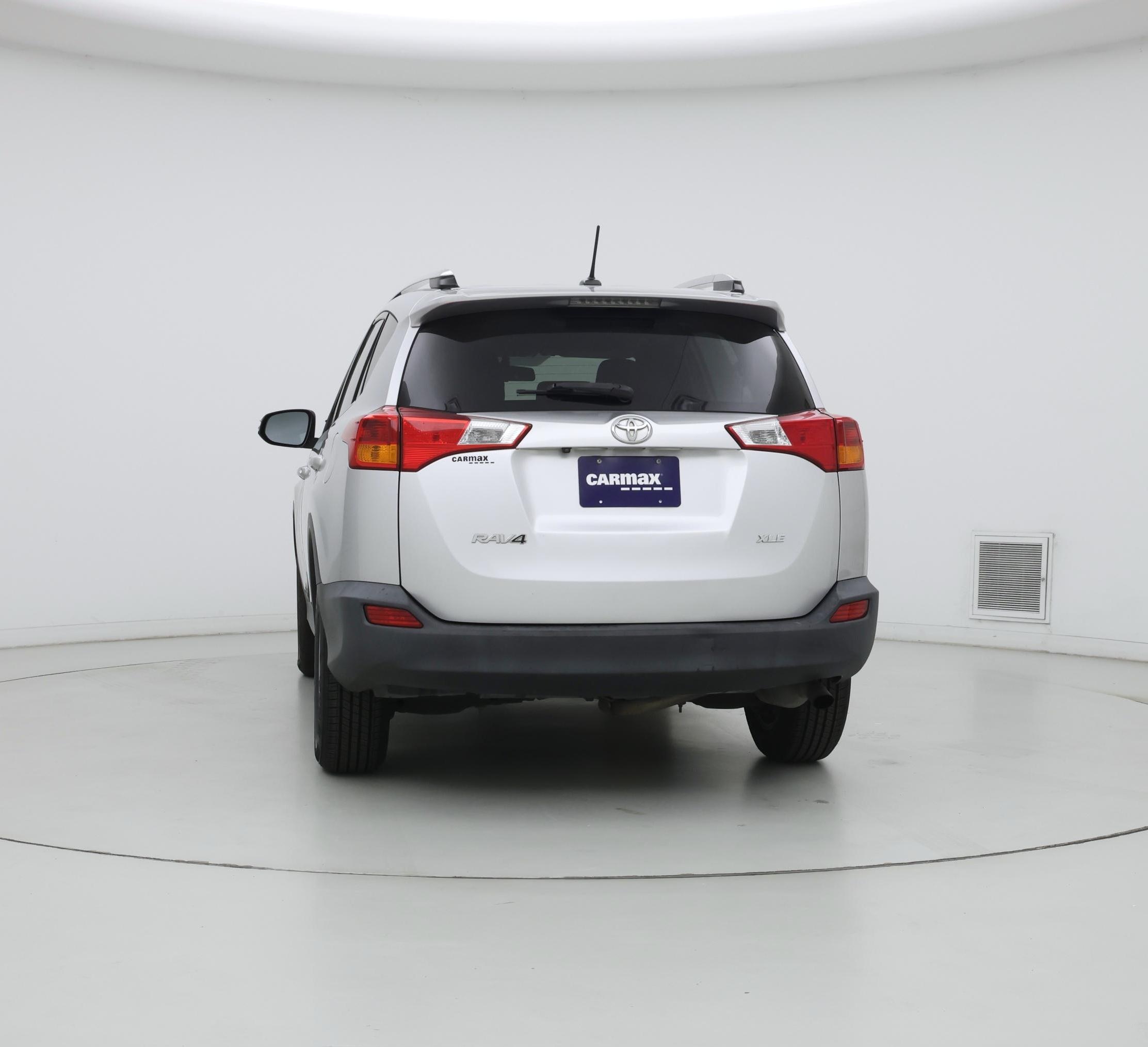 Thumbnail: 2015 Toyota RAV4 - 6