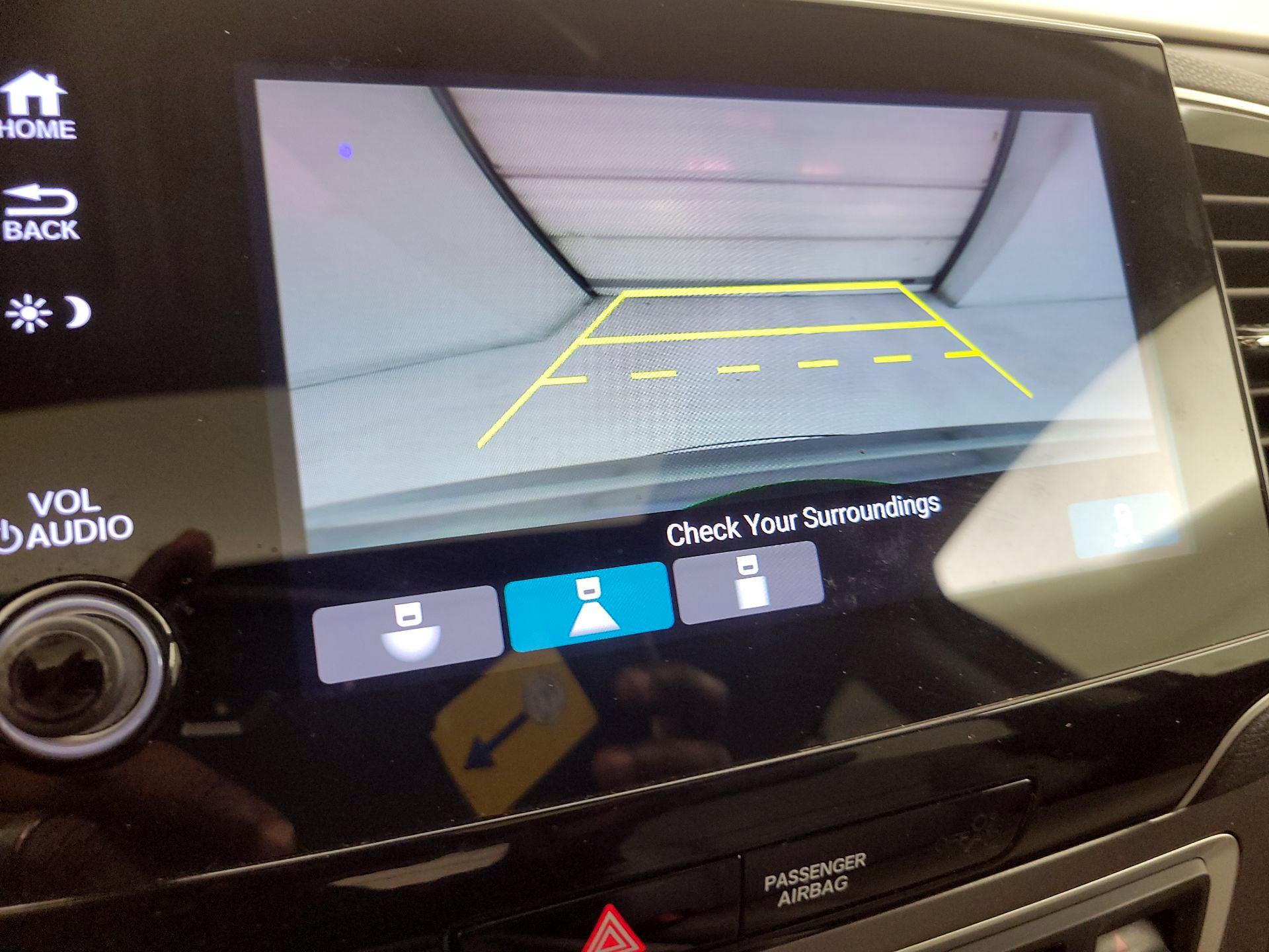 Thumbnail: 2019 Honda Pilot - 14