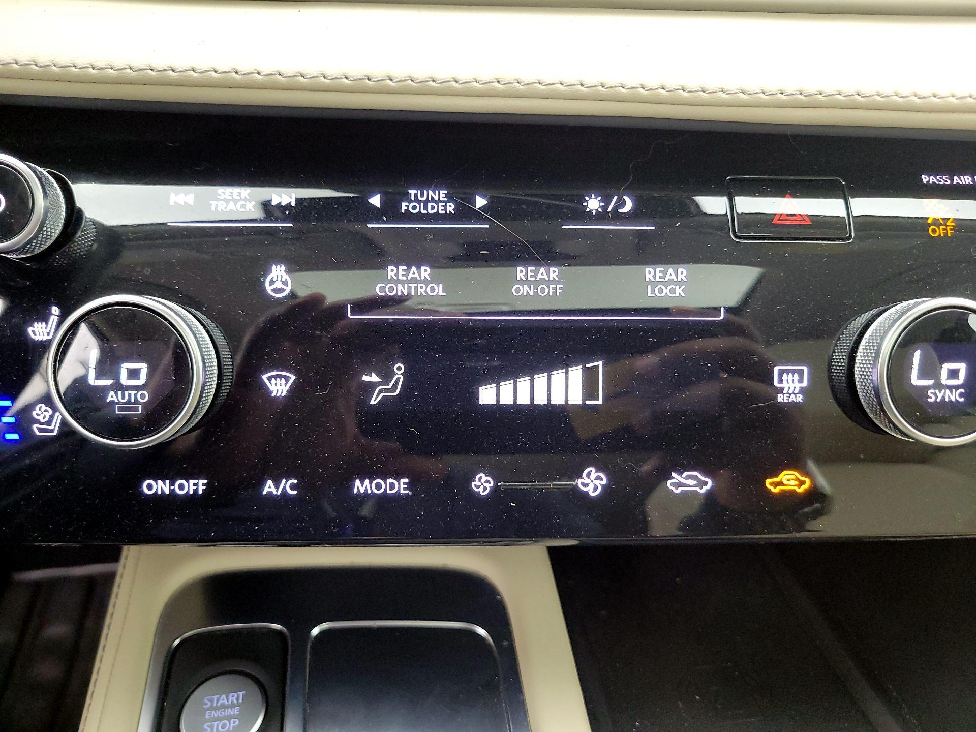 Thumbnail: 2023 INFINITI QX60 - 17