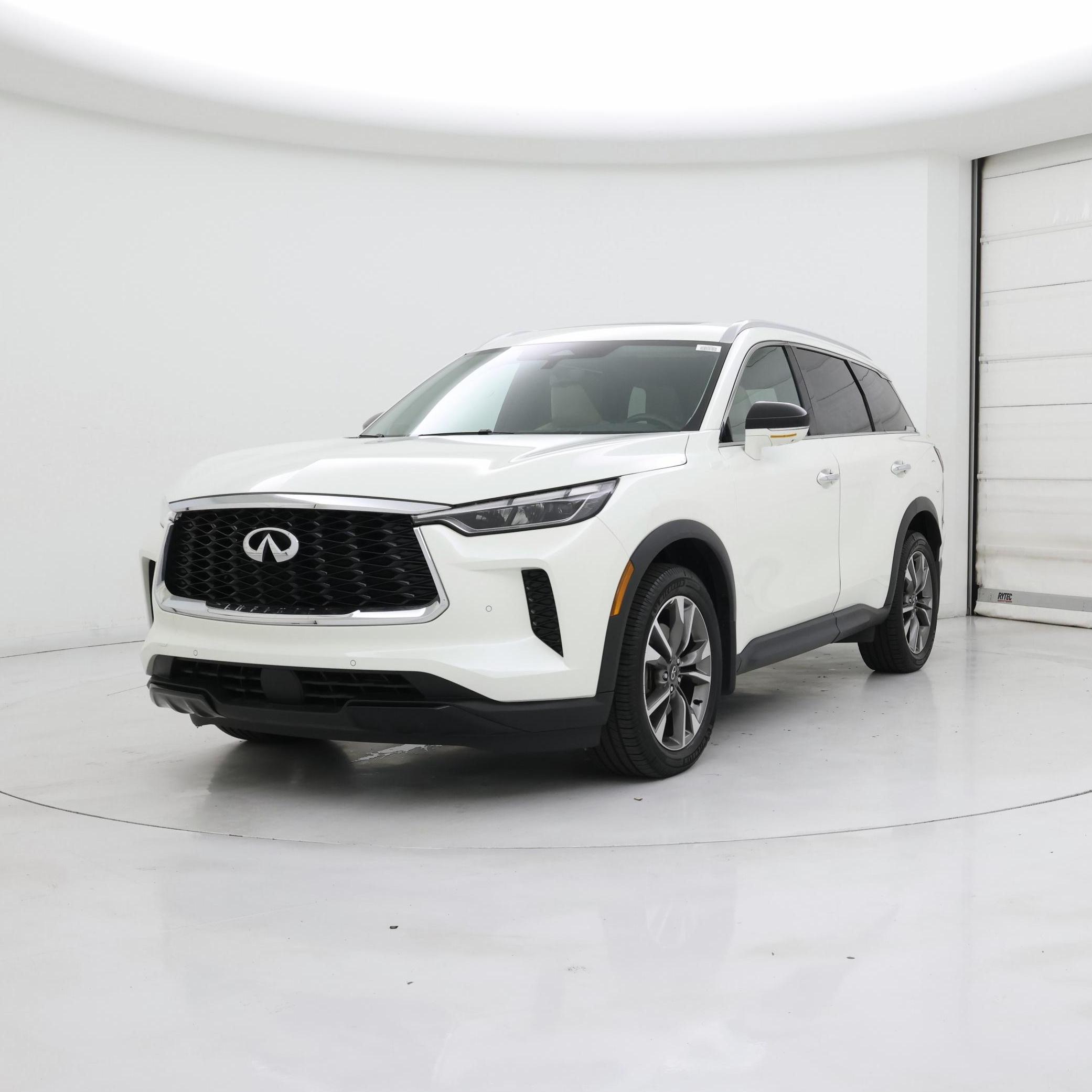 Thumbnail: 2023 INFINITI QX60 - 4