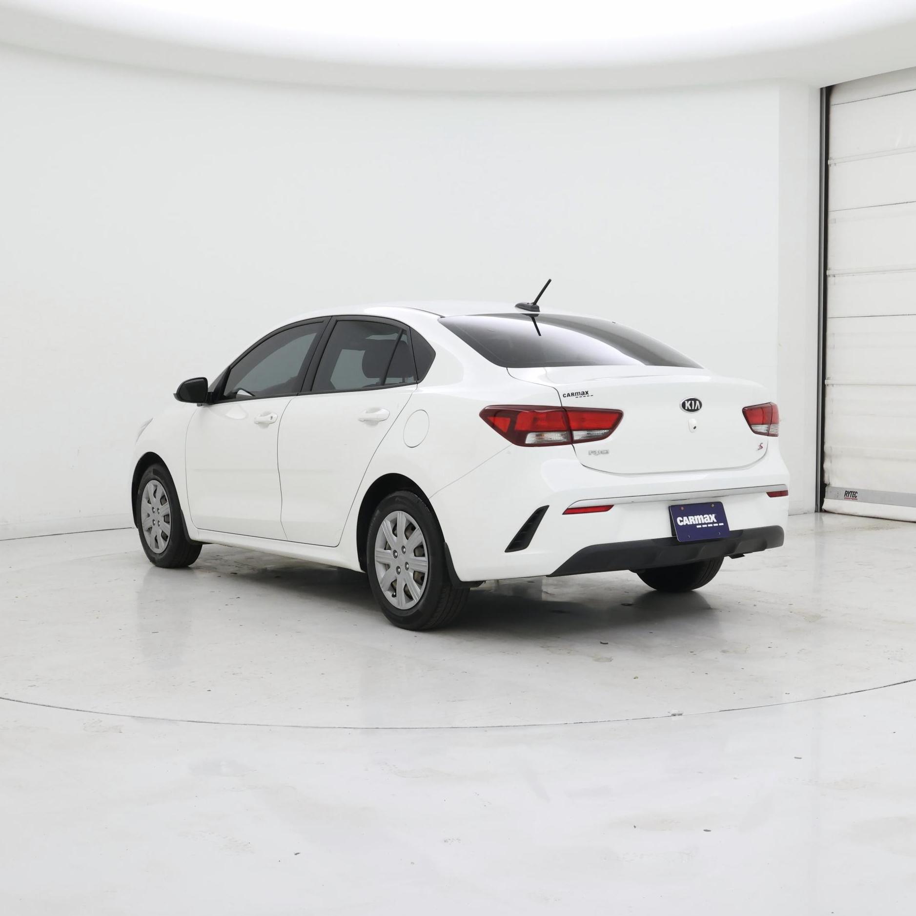 Thumbnail: 2021 Kia Rio - 2