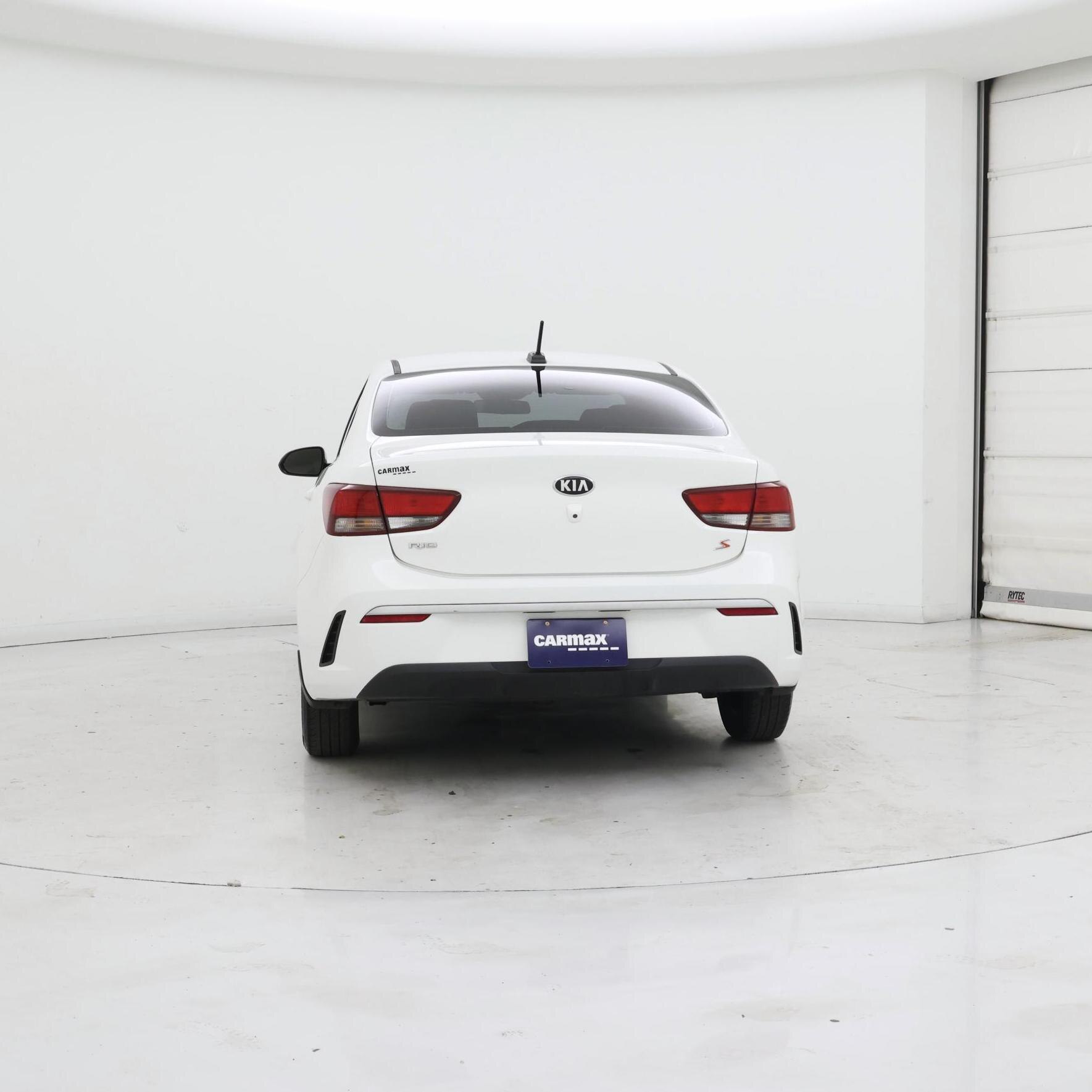 Thumbnail: 2021 Kia Rio - 6