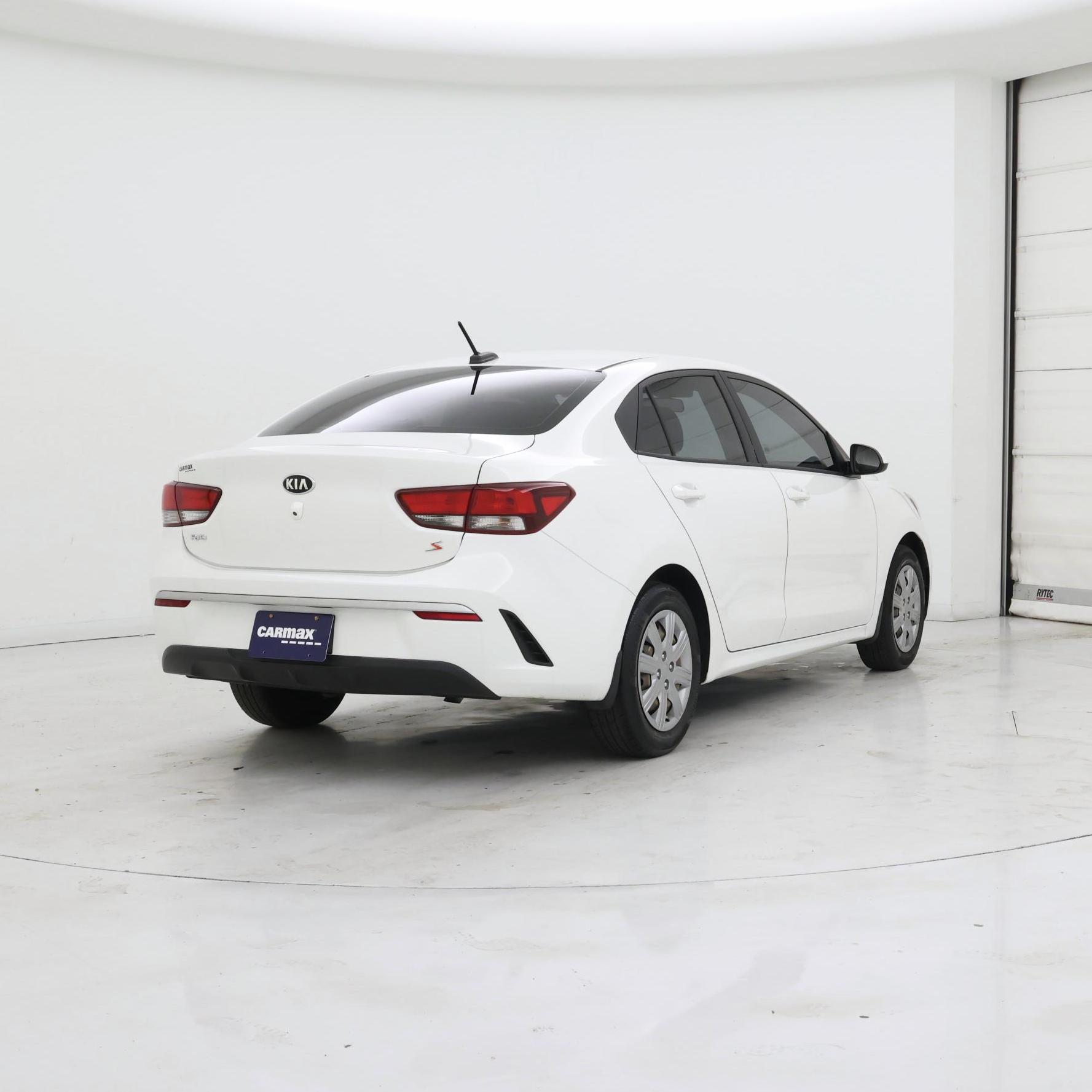 Thumbnail: 2021 Kia Rio - 8