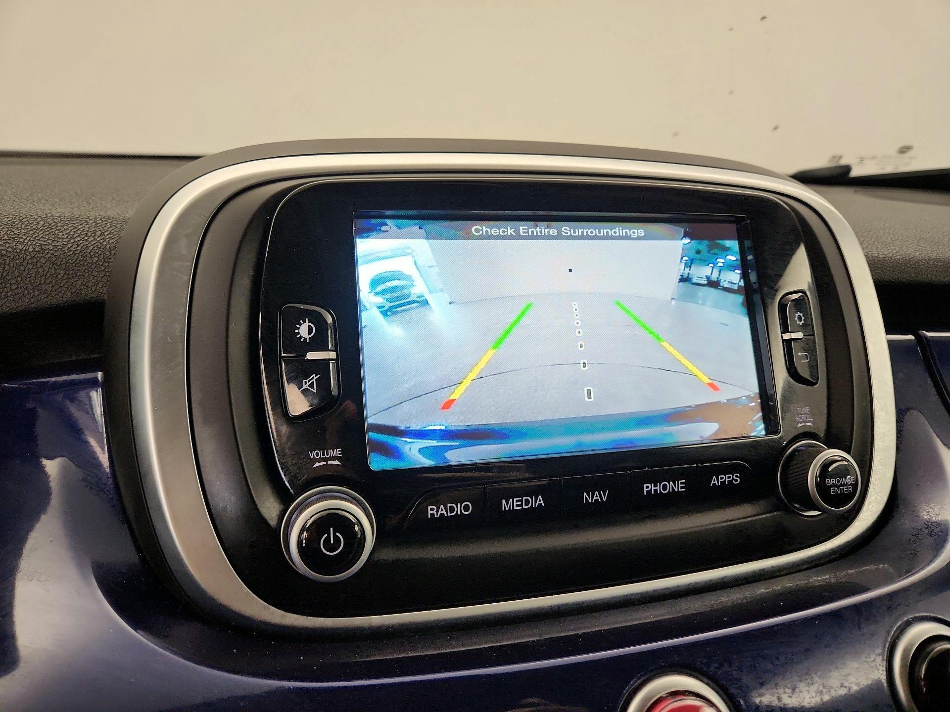 Thumbnail: 2016 Fiat 500X - 15