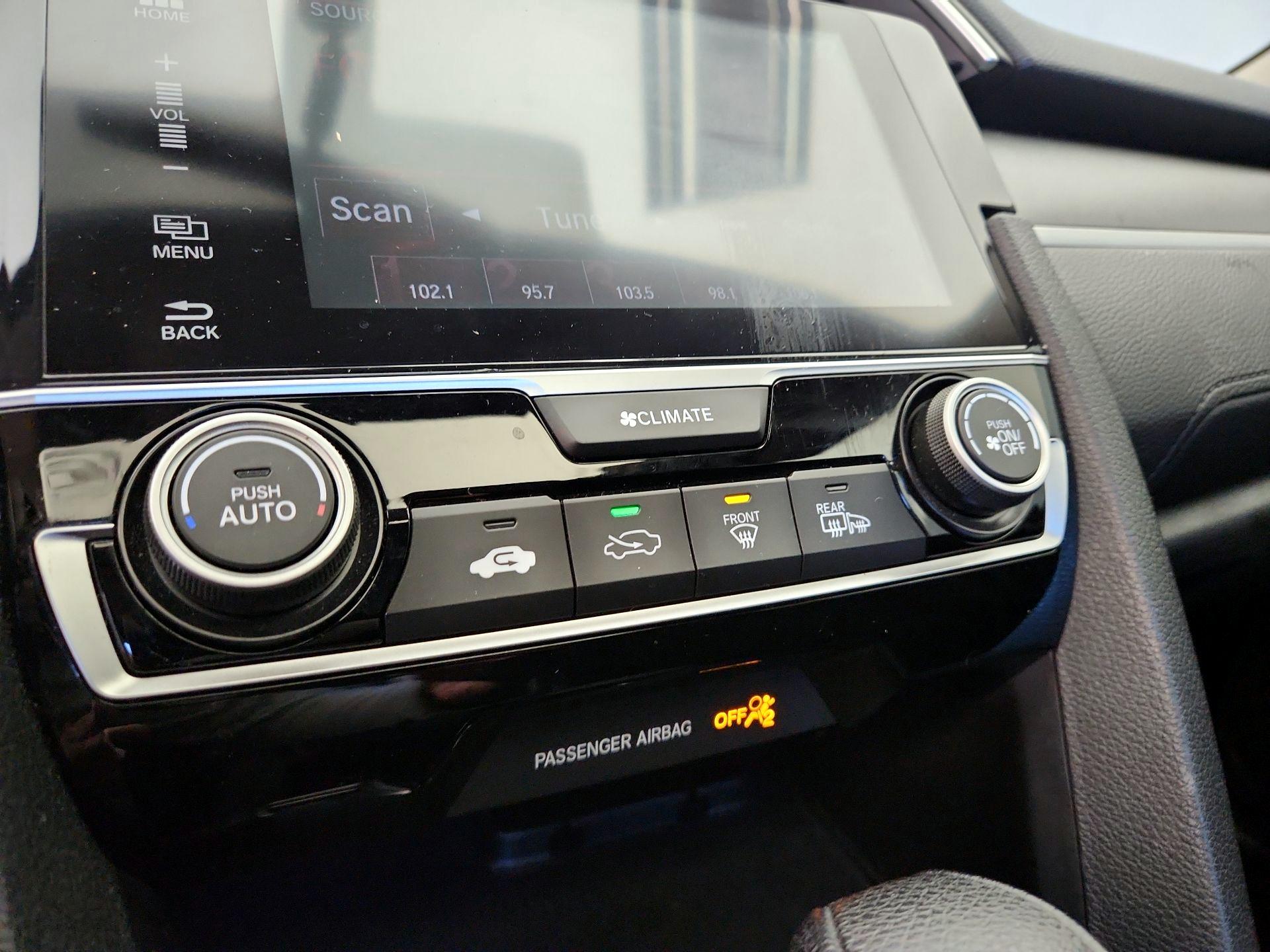 Thumbnail: 2018 Honda Civic - 16