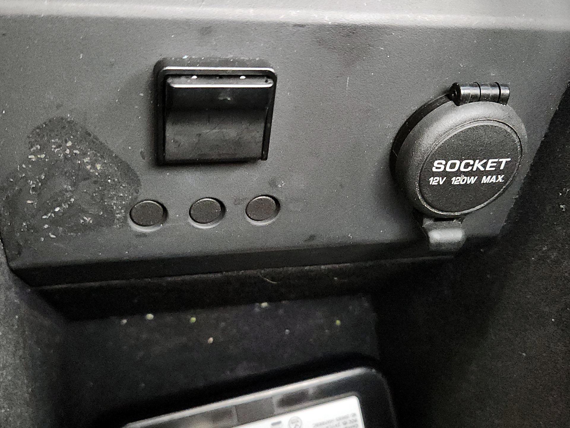 Thumbnail: 2017 INFINITI QX50 - 19