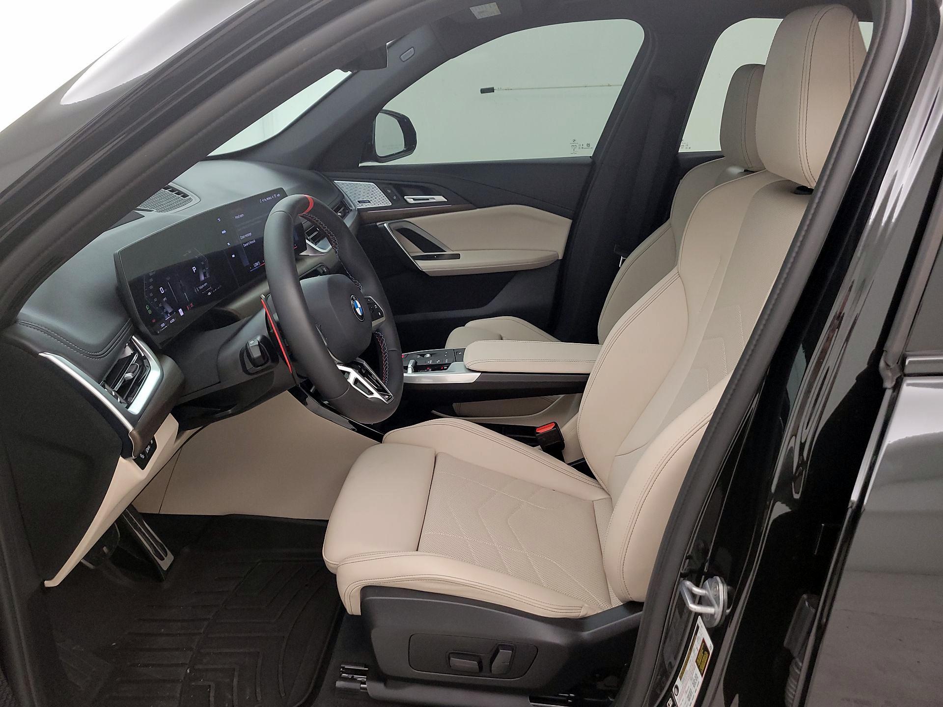 Thumbnail: 2025 BMW X1 - 11