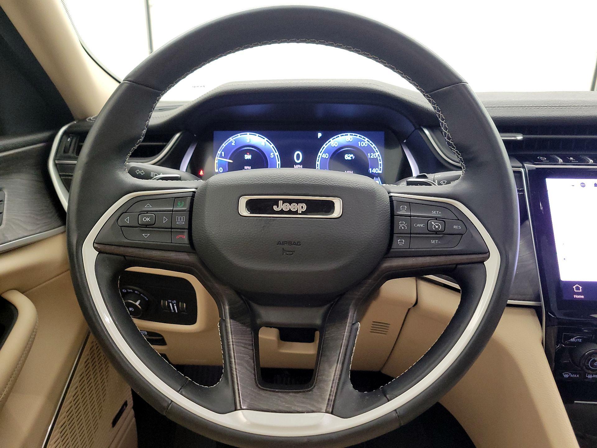 Thumbnail: 2022 Jeep Grand Cherokee - 10