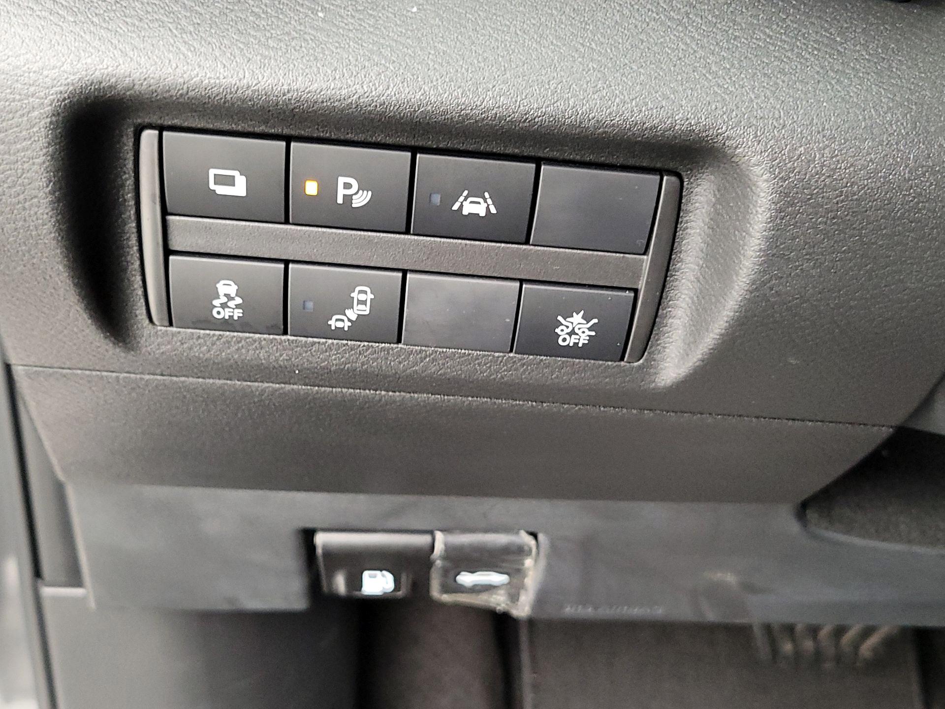 Thumbnail: 2023 Nissan Kicks - 13