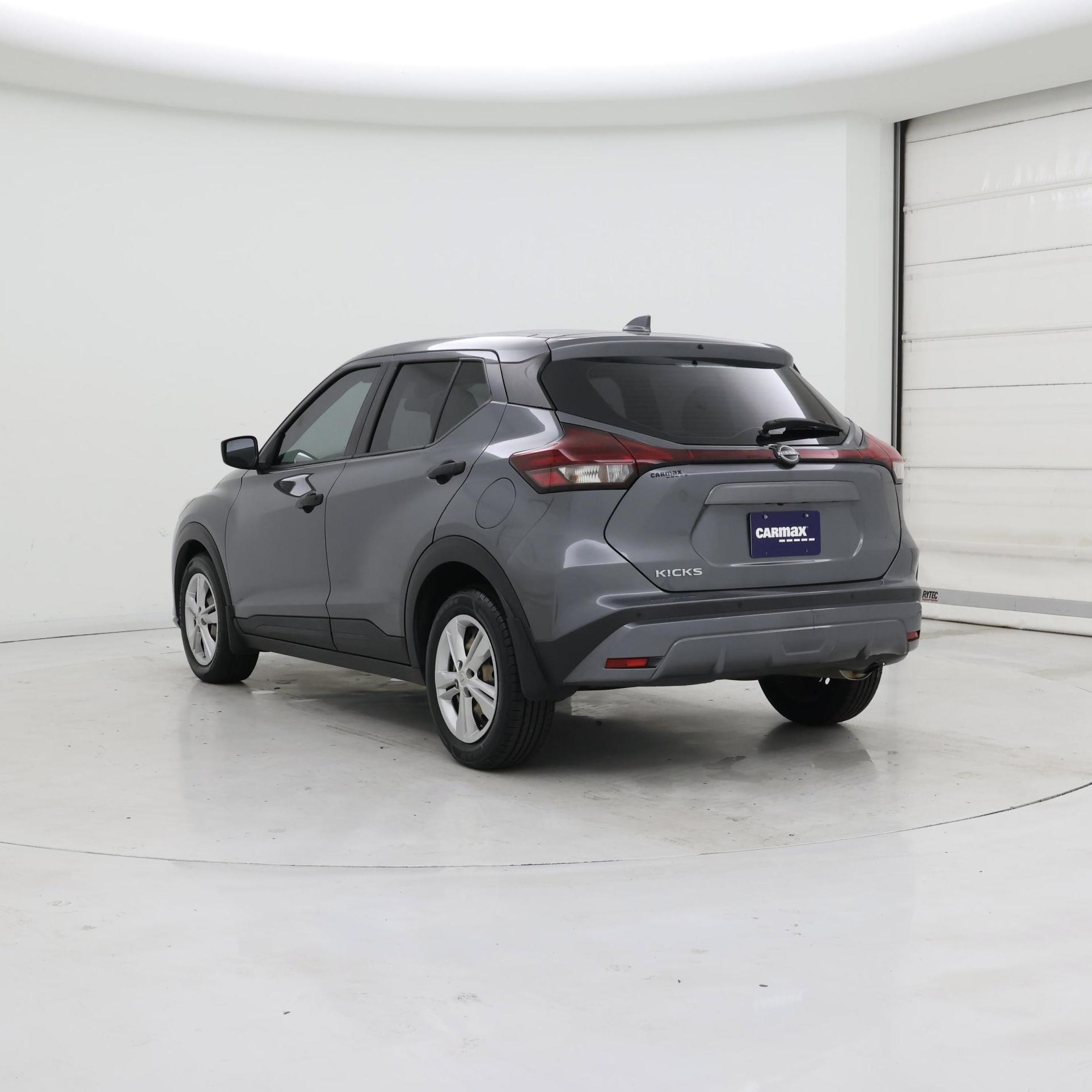 Thumbnail: 2023 Nissan Kicks - 2