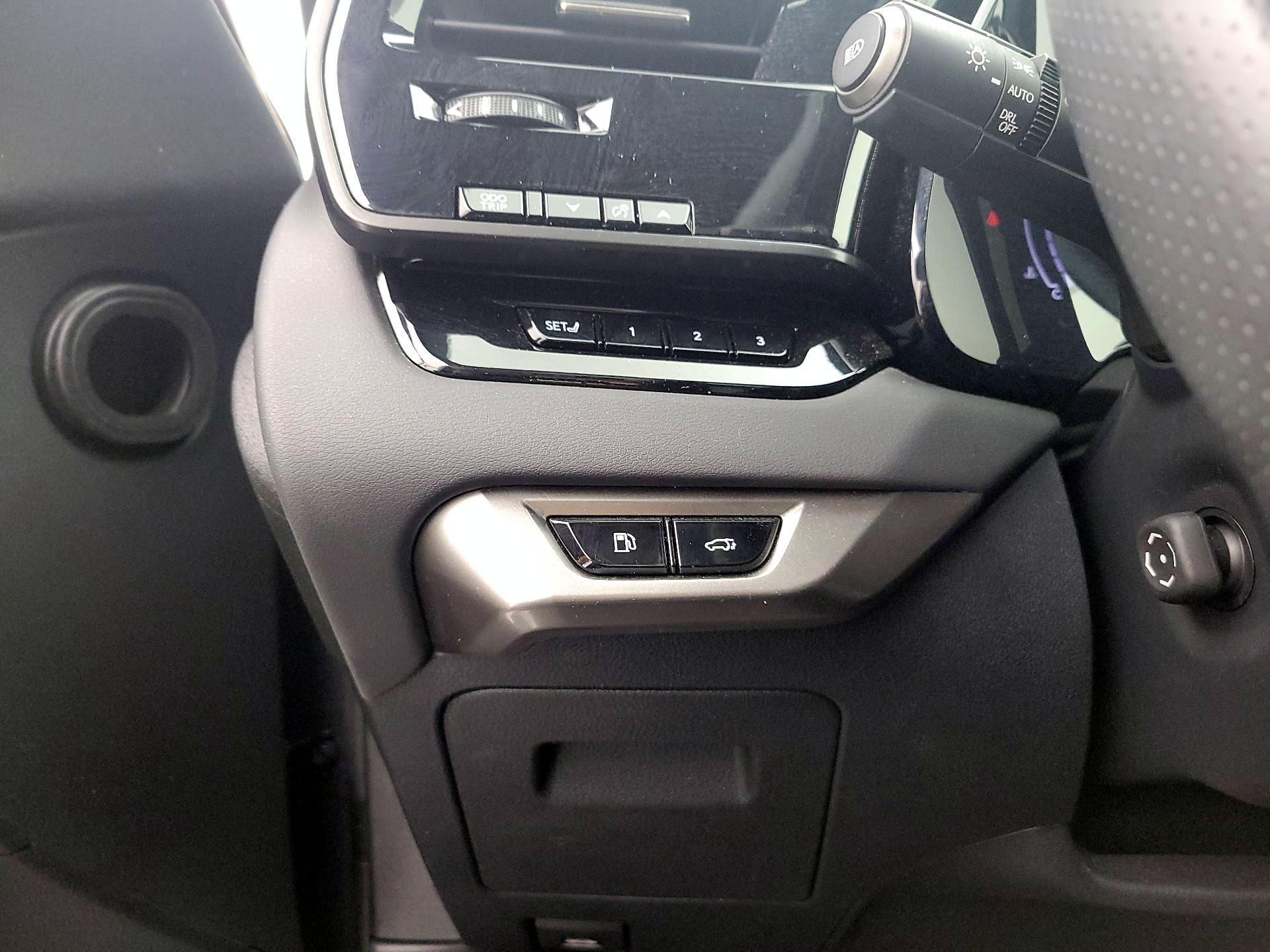 Thumbnail: 2023 Lexus RX - 13