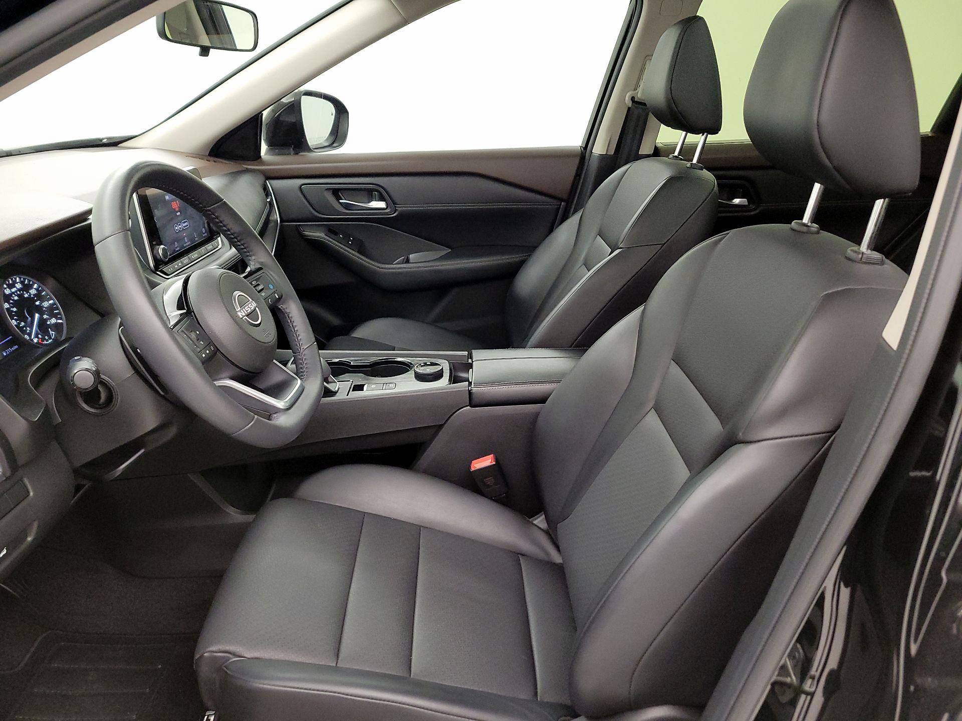 Thumbnail: 2023 Nissan Rogue - 11