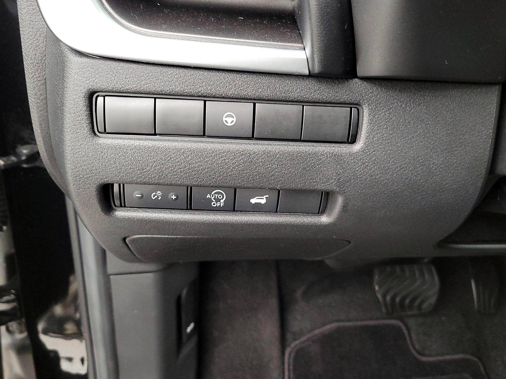 Thumbnail: 2023 Nissan Rogue - 13