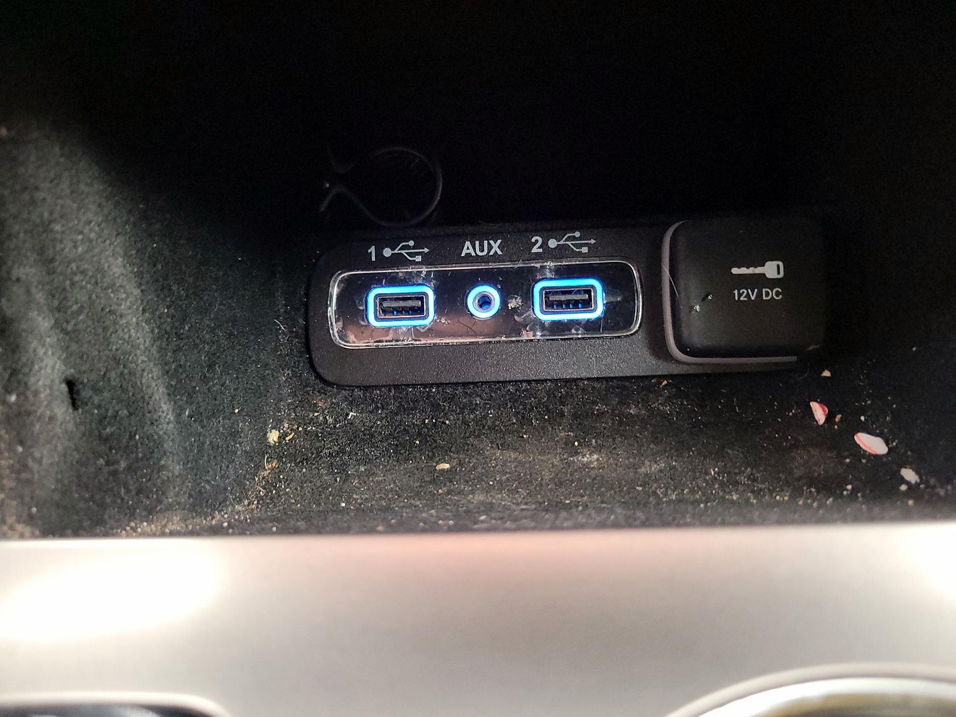 Thumbnail: 2021 Jeep Grand Cherokee - 19