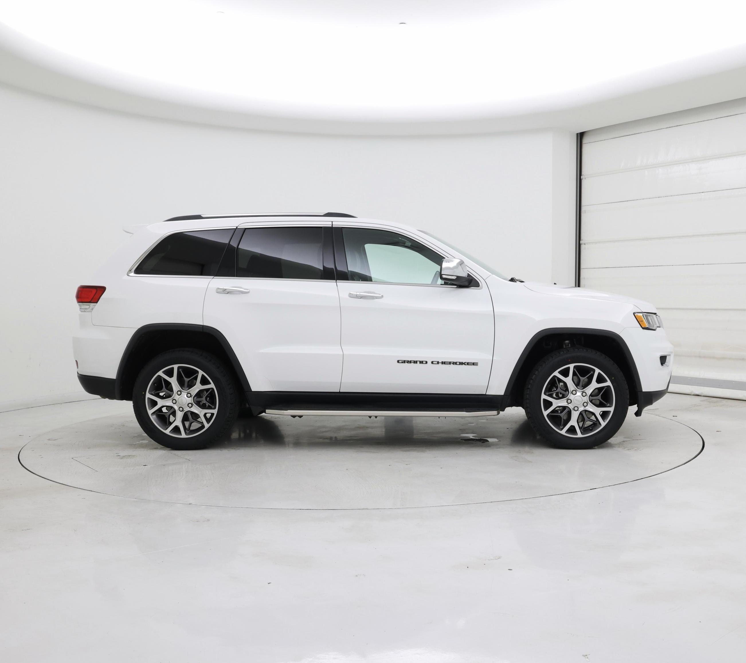 Thumbnail: 2021 Jeep Grand Cherokee - 7