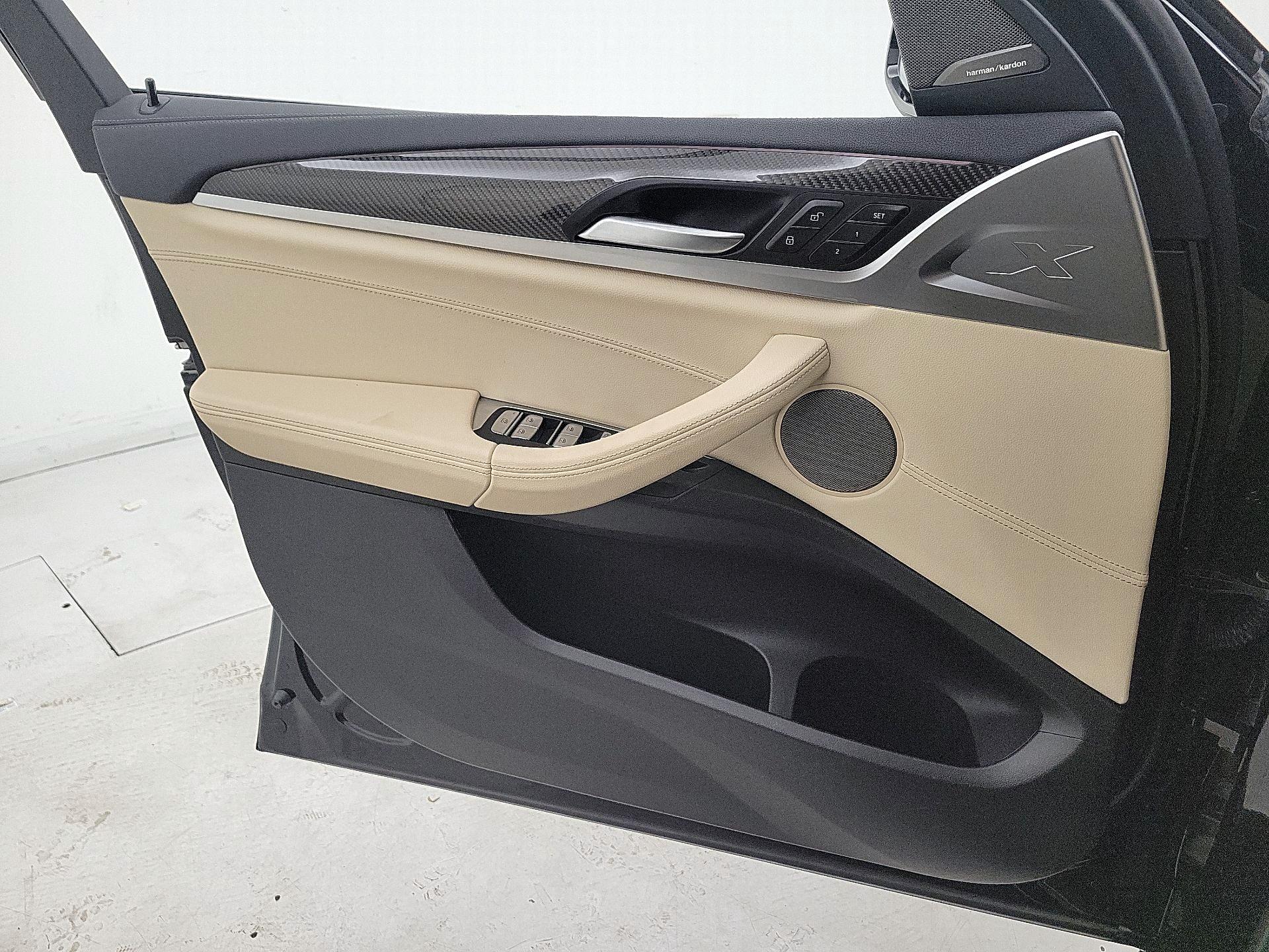 Thumbnail: 2021 BMW X4 - 12