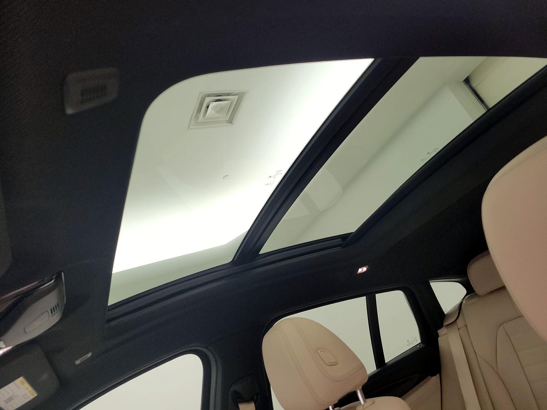 Thumbnail: 2021 BMW X4 - 20