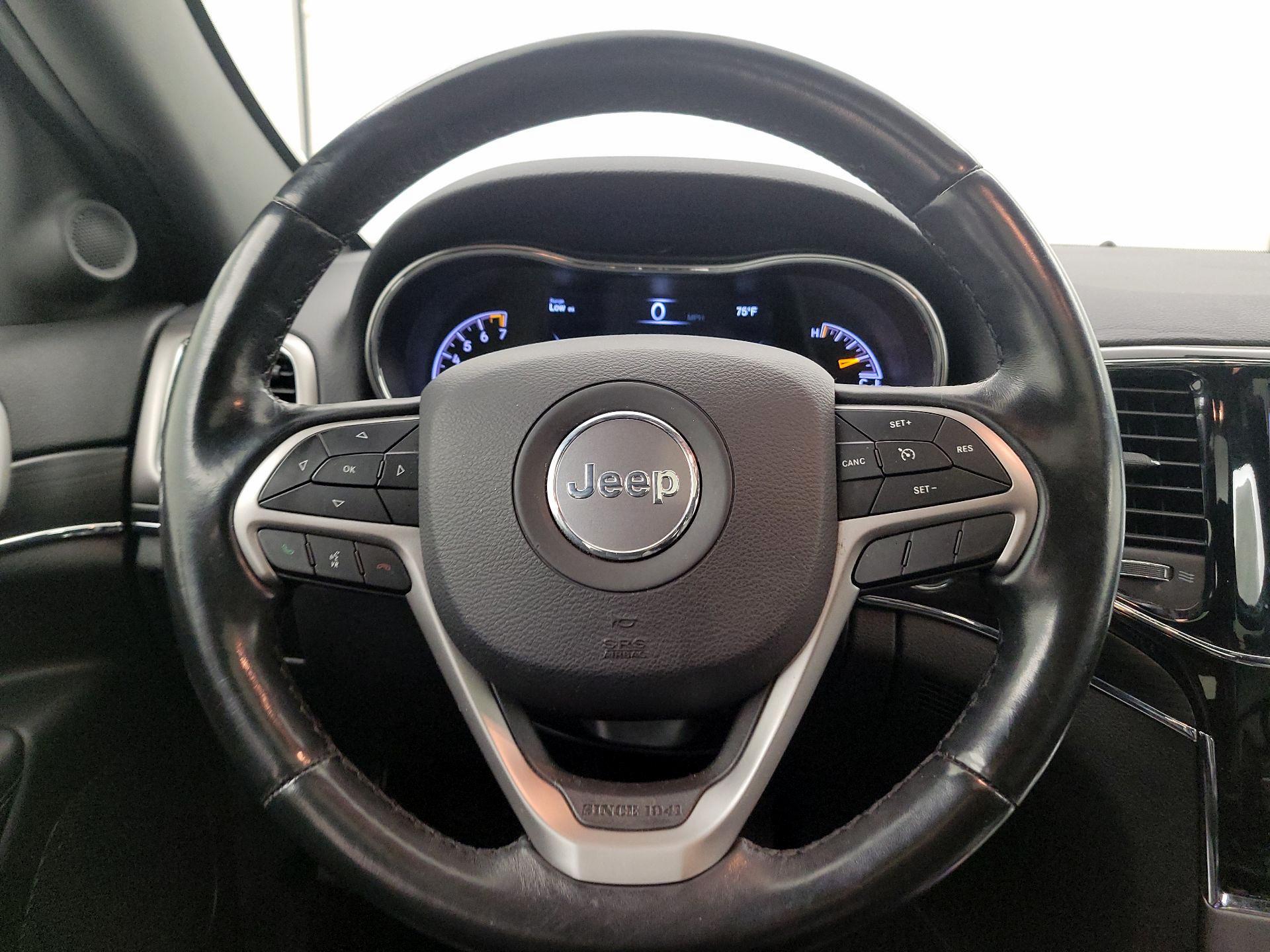 Thumbnail: 2020 Jeep Grand Cherokee - 10