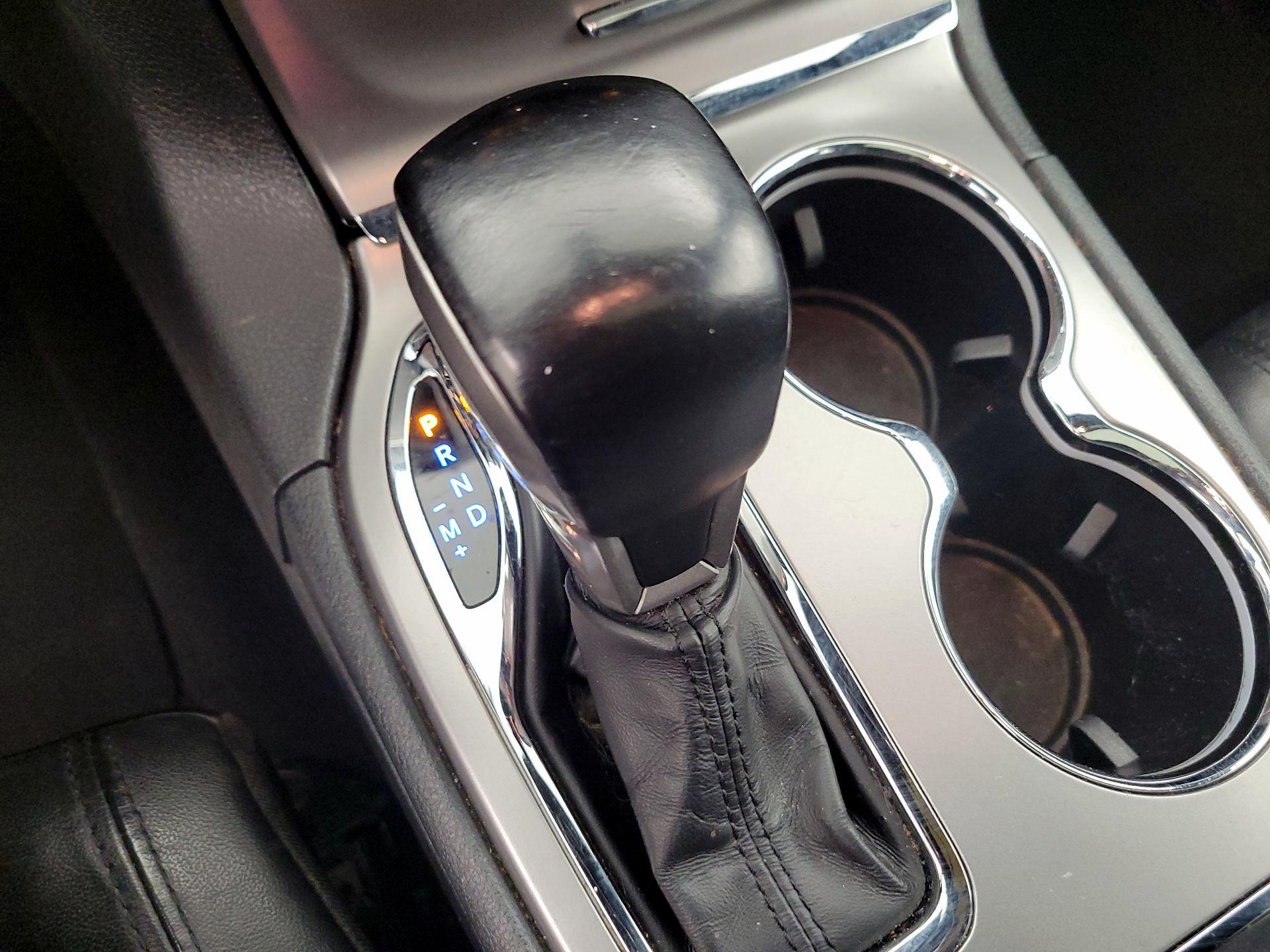 Thumbnail: 2020 Jeep Grand Cherokee - 18