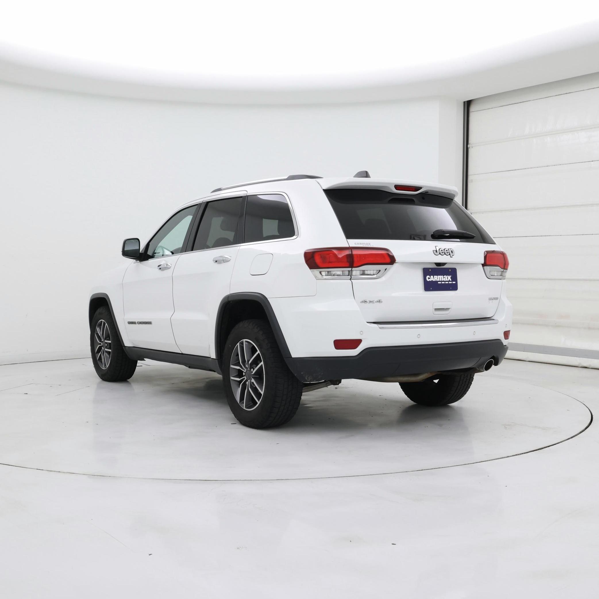 Thumbnail: 2020 Jeep Grand Cherokee - 2