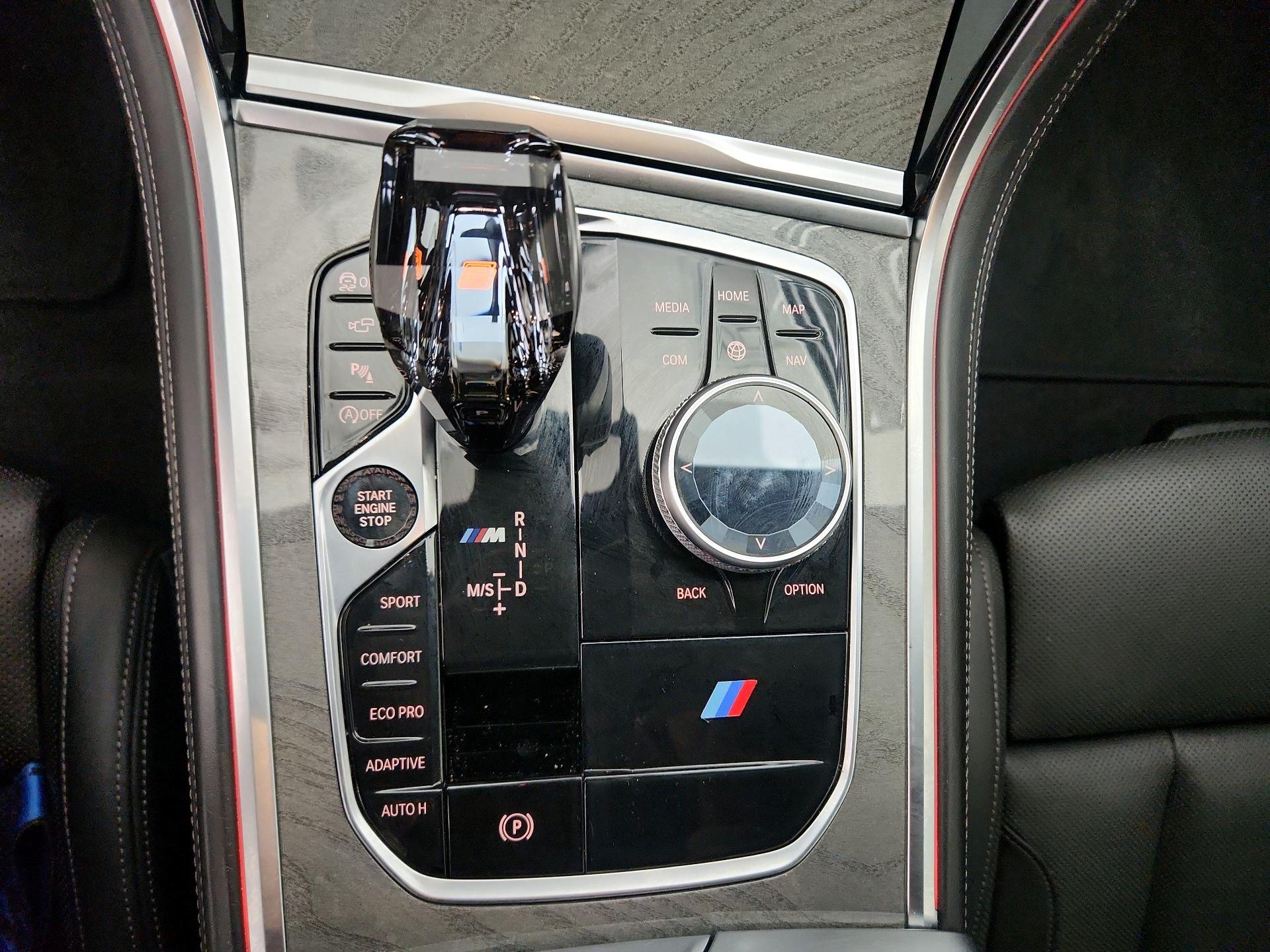 Thumbnail: 2019 BMW 8 Series - 18