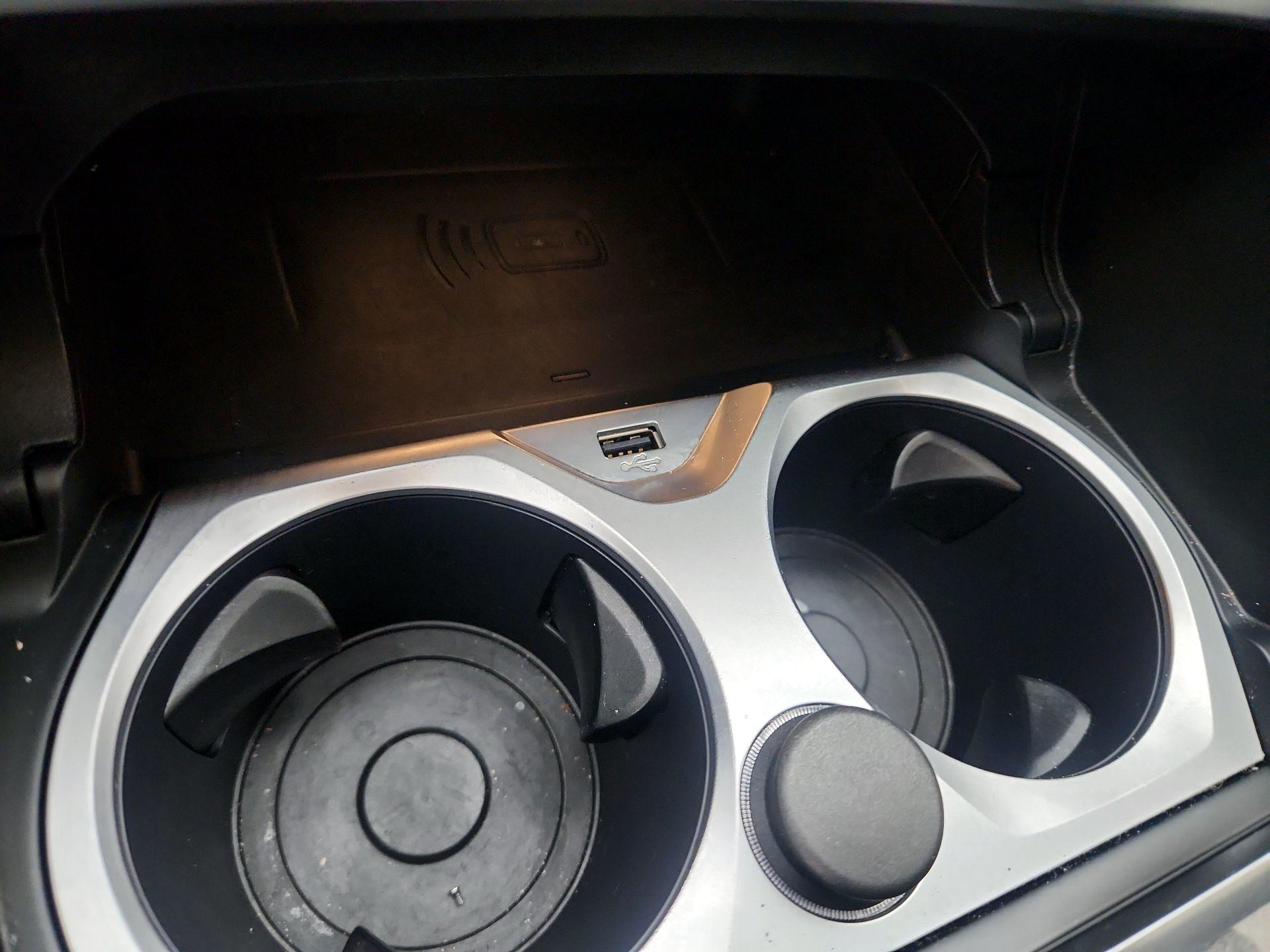 Thumbnail: 2019 BMW 8 Series - 19