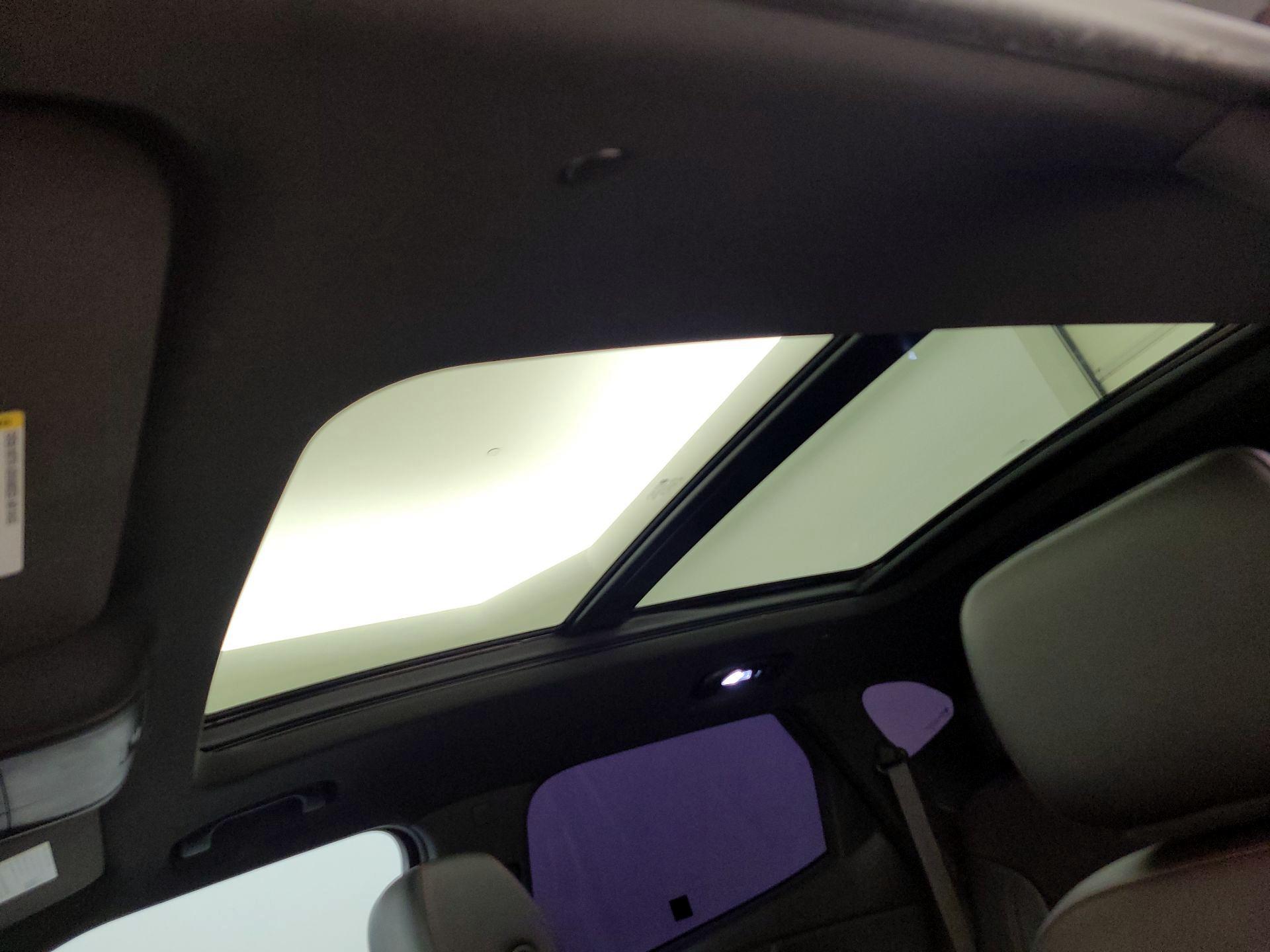 Thumbnail: 2021 Chevrolet Blazer - 19