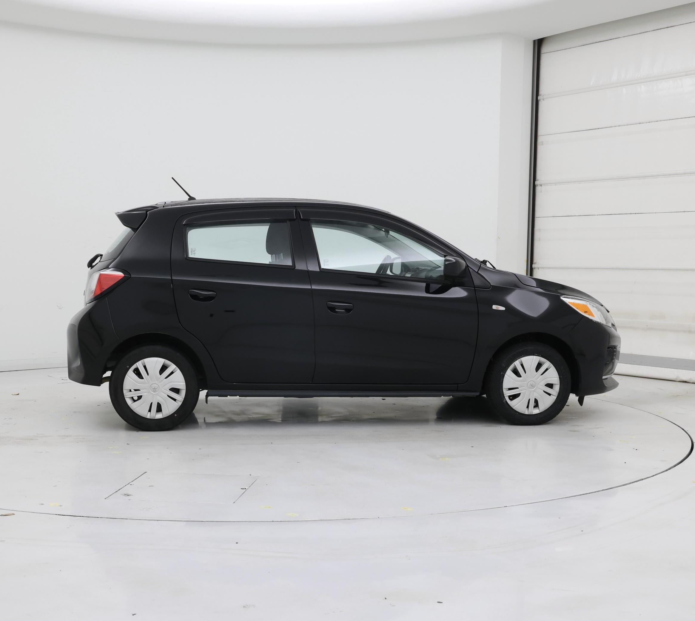 Thumbnail: 2023 Mitsubishi Mirage - 7