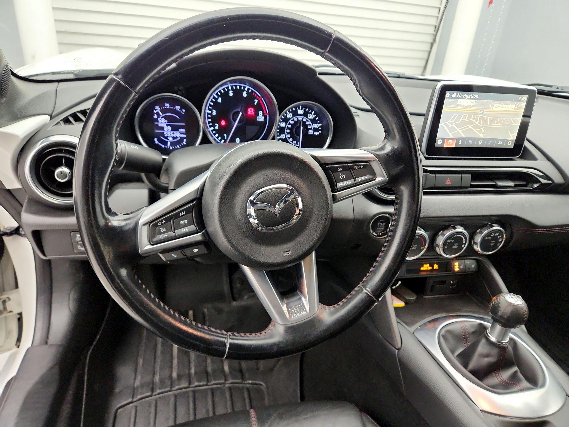Thumbnail: 2016 Mazda MX-5 Miata - 10