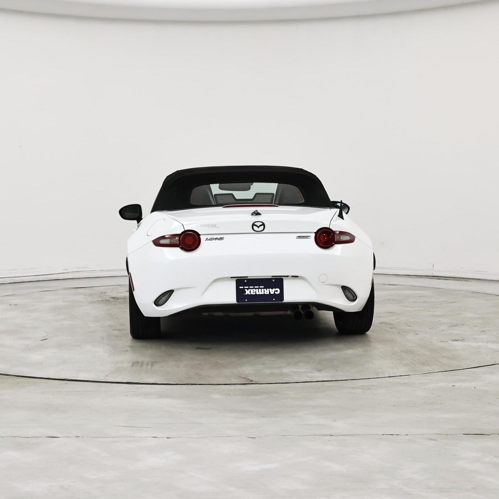 Thumbnail: 2016 Mazda MX-5 Miata - 6