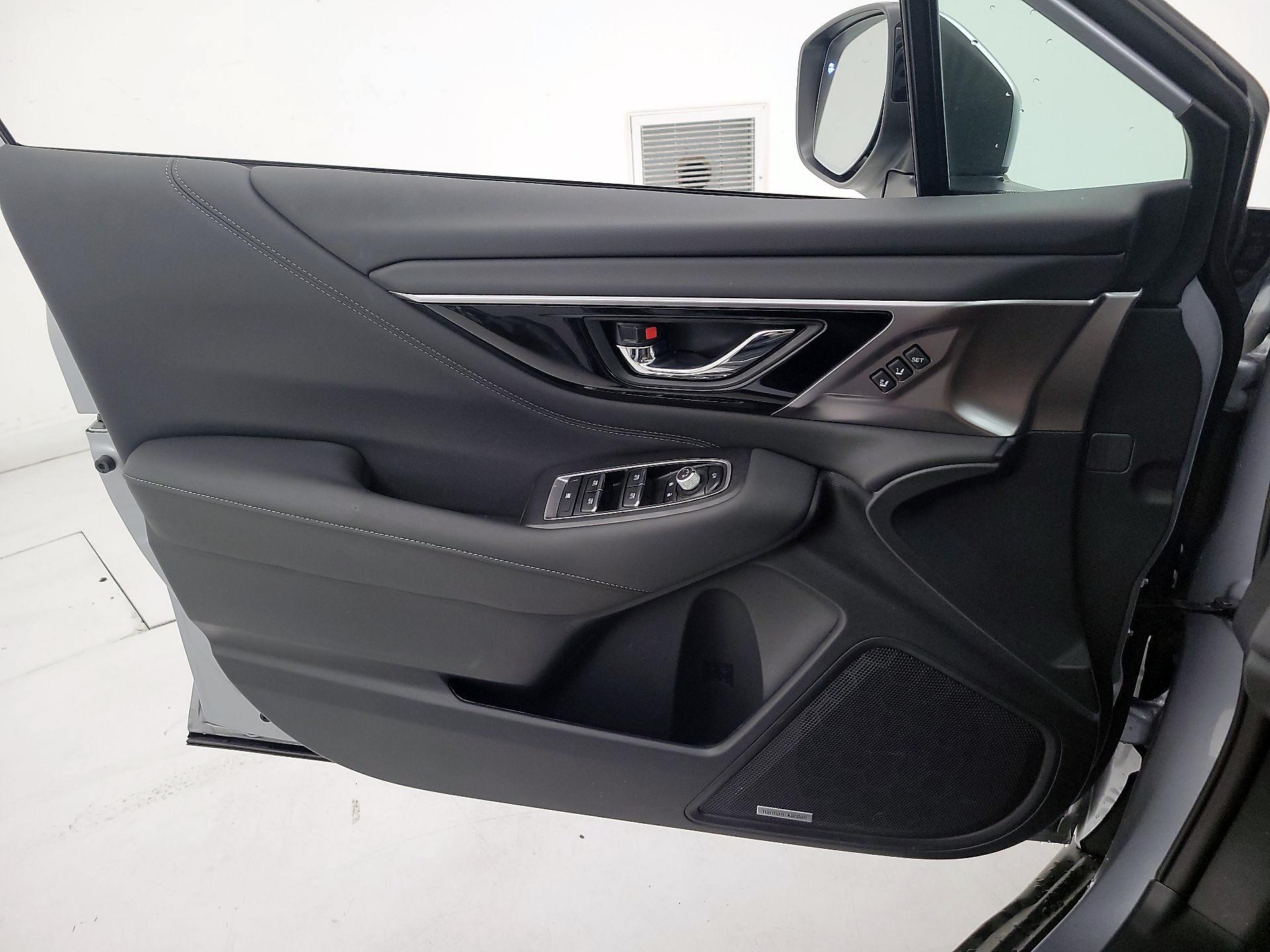 Thumbnail: 2025 Subaru Outback - 12