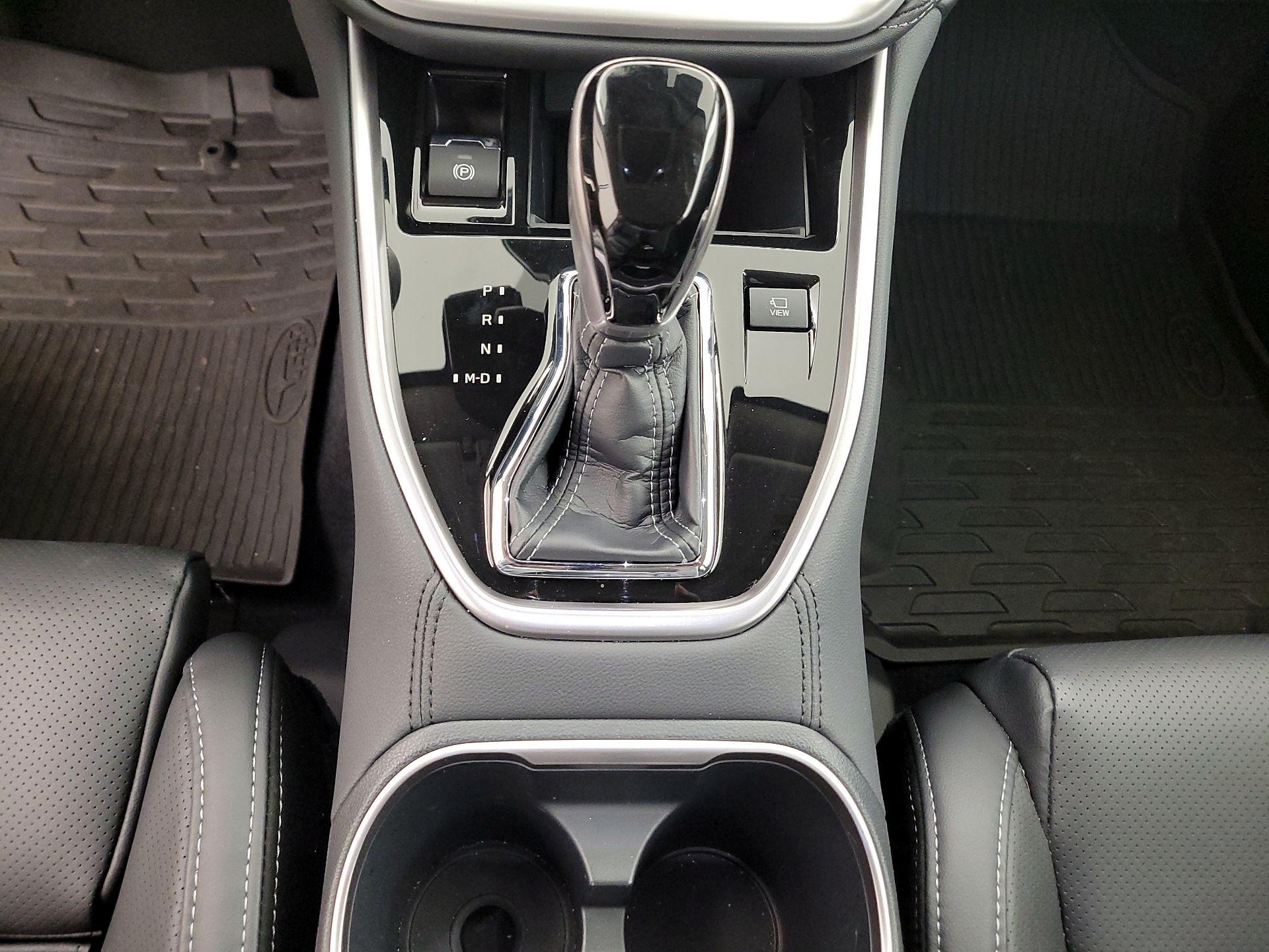 Thumbnail: 2025 Subaru Outback - 18