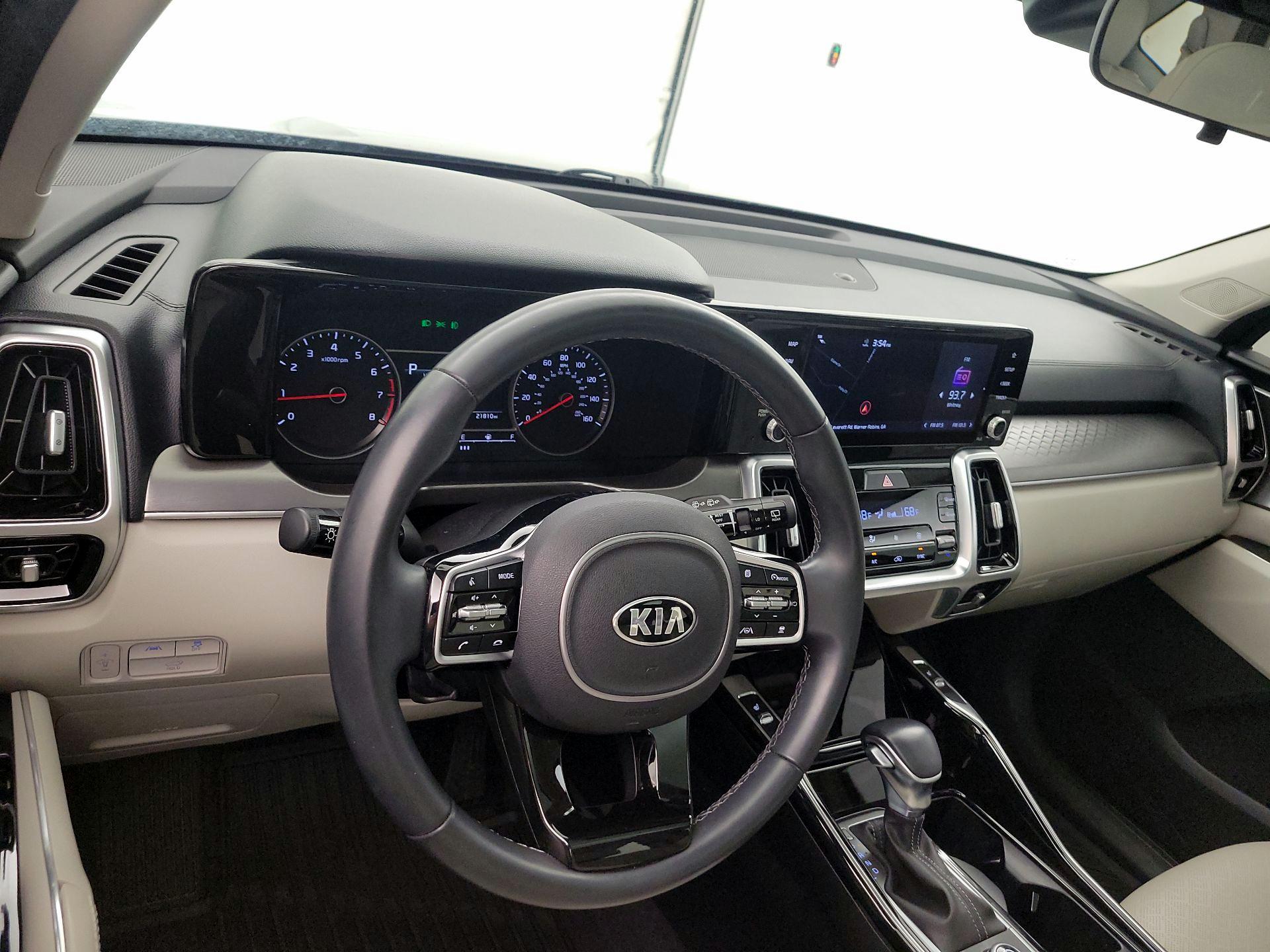 Thumbnail: 2021 Kia Sorento - 9