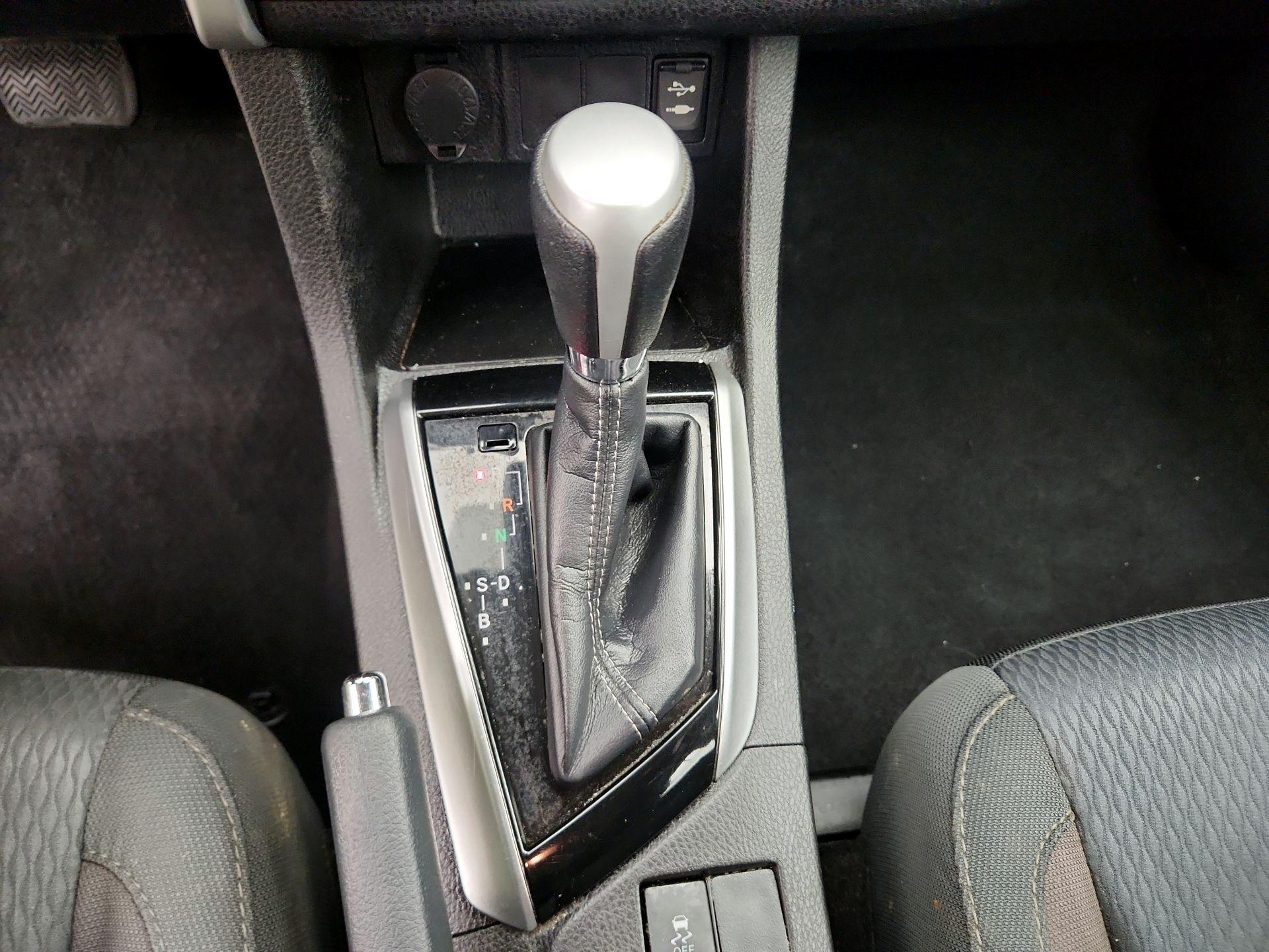 Thumbnail: 2017 Toyota Corolla - 17