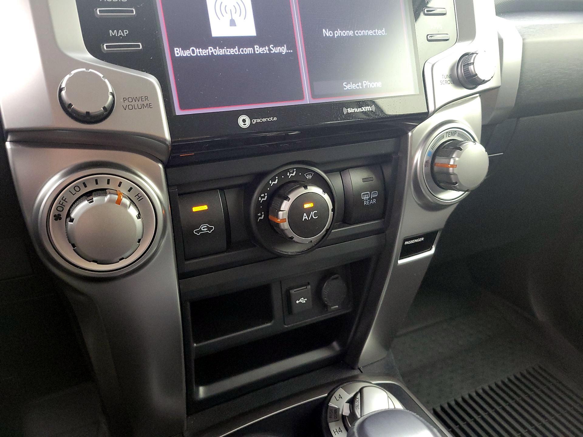 Thumbnail: 2024 Toyota 4Runner - 17