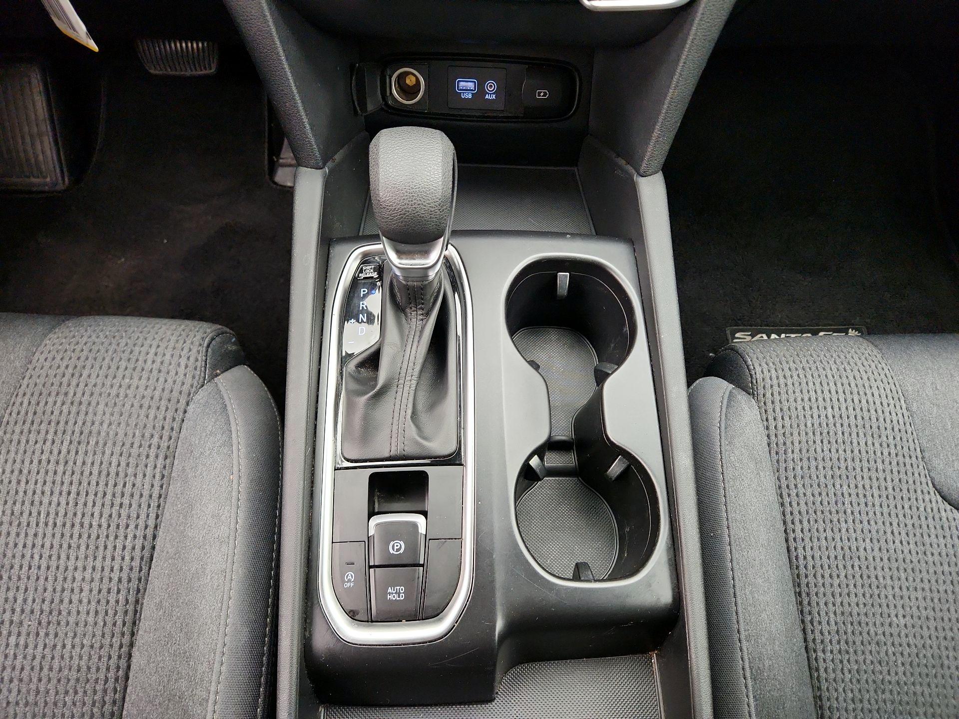 Thumbnail: 2019 Hyundai Santa Fe - 17