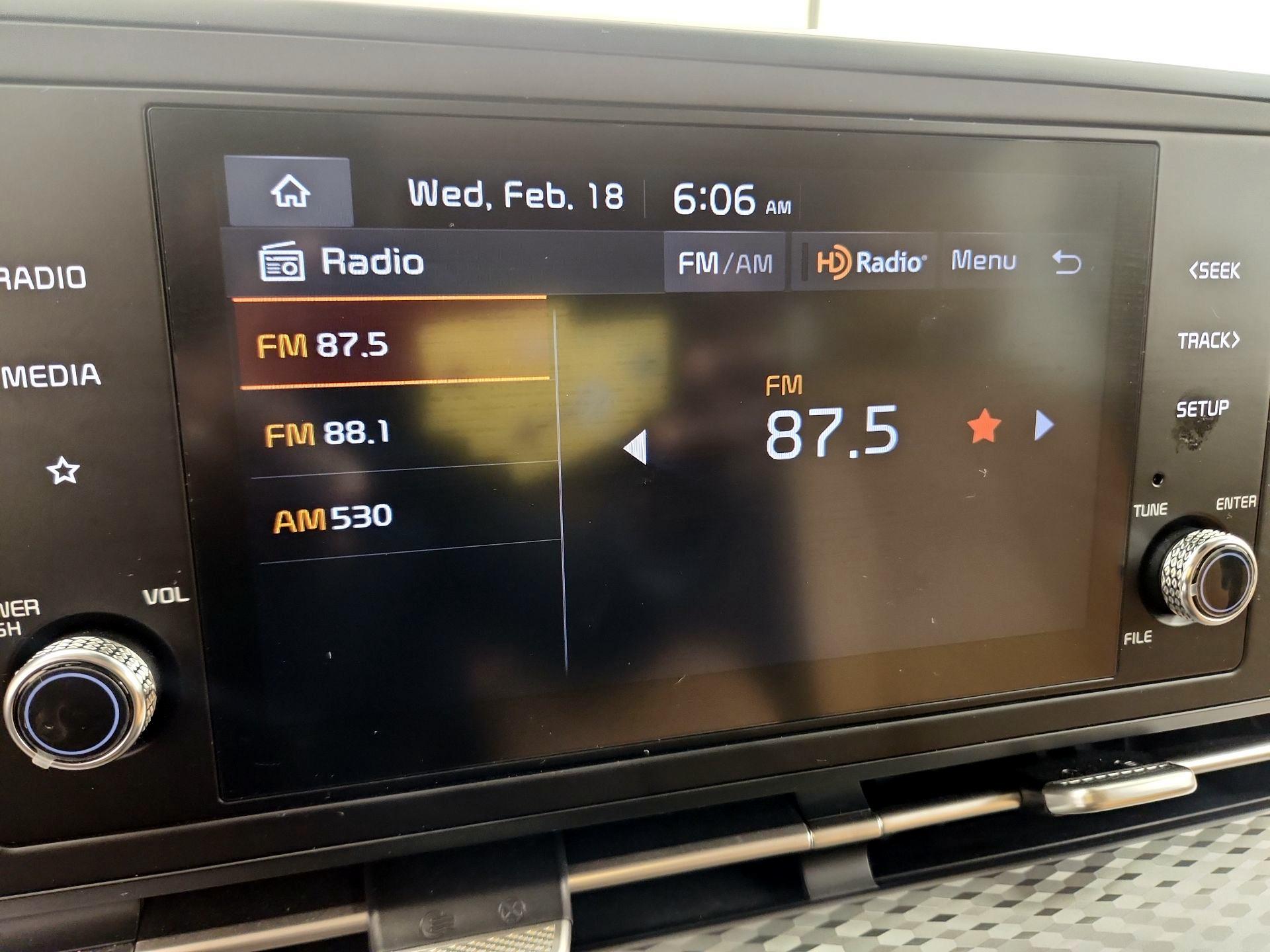 Thumbnail: 2023 Kia Carnival - 15