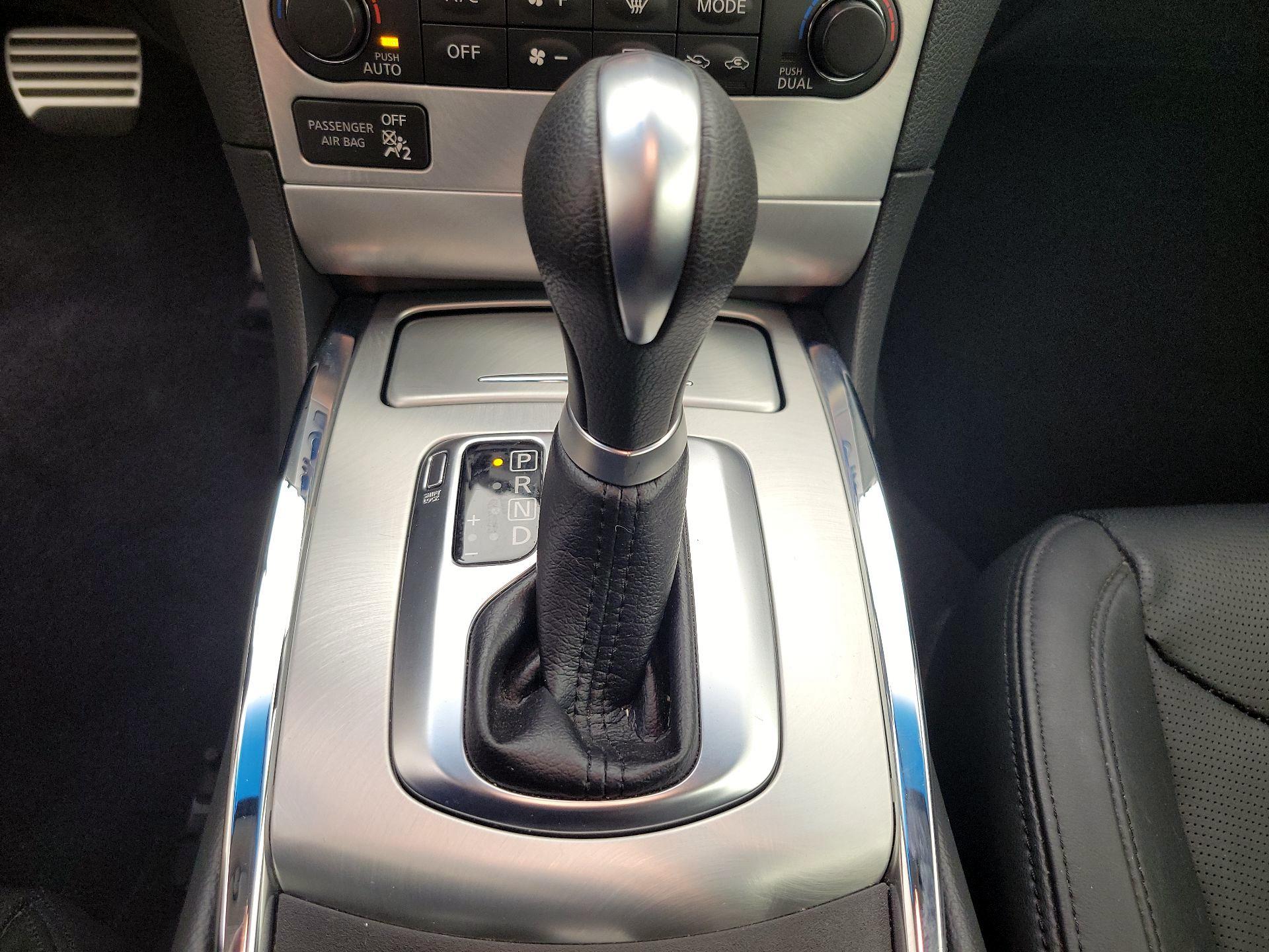 Thumbnail: 2014 INFINITI Q60 - 18