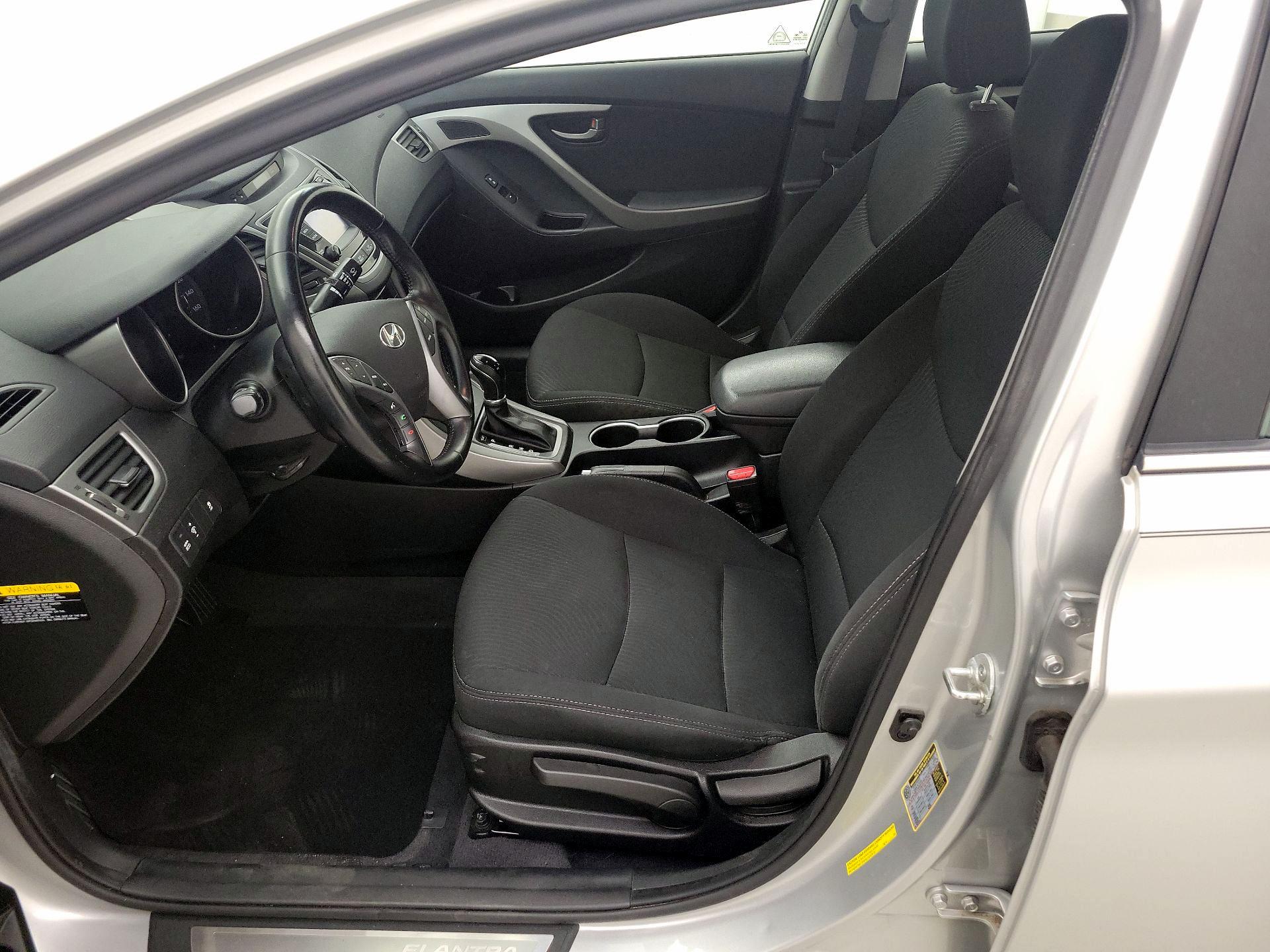 Thumbnail: 2015 Hyundai Elantra - 11