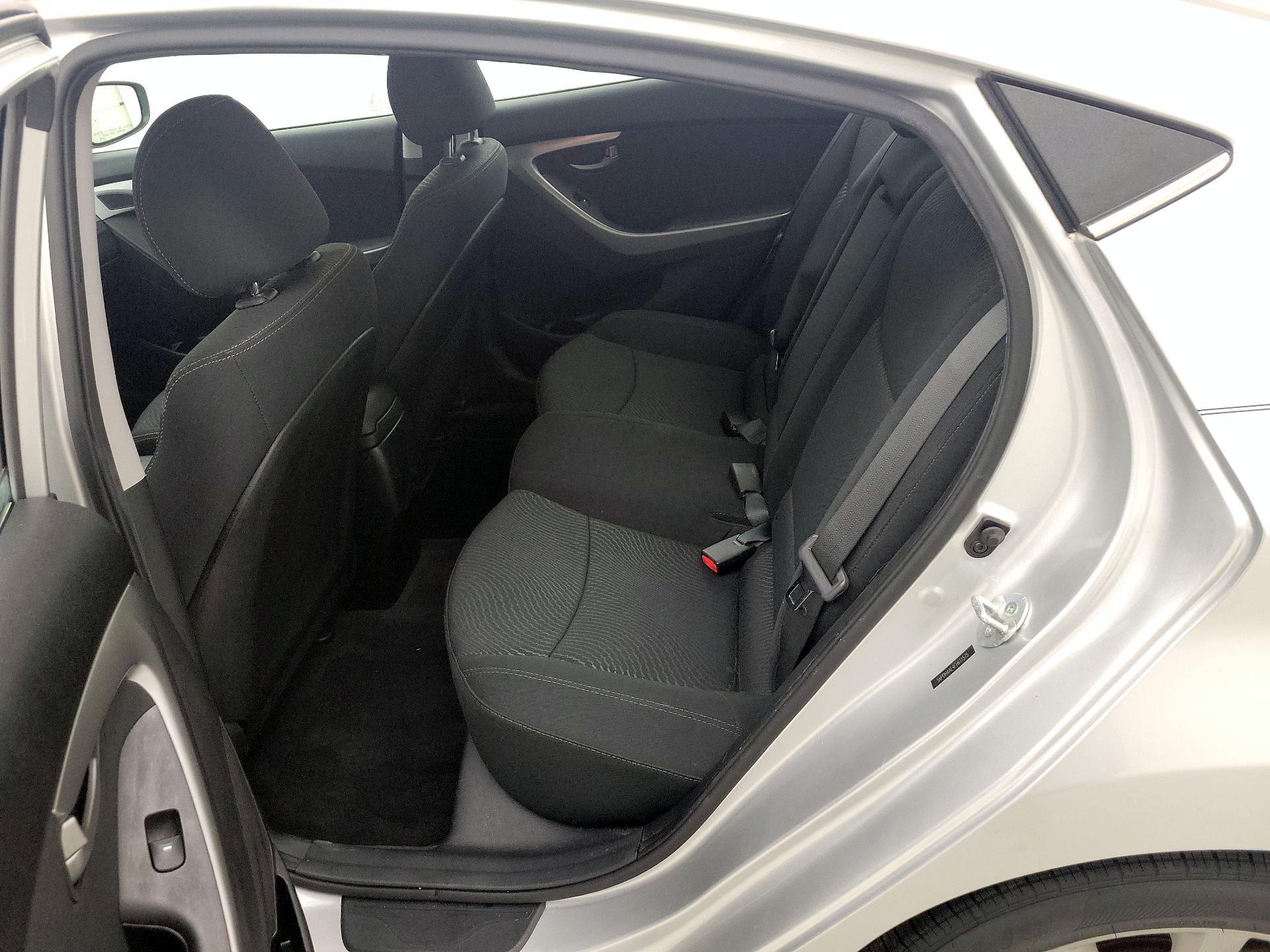 Thumbnail: 2015 Hyundai Elantra - 20