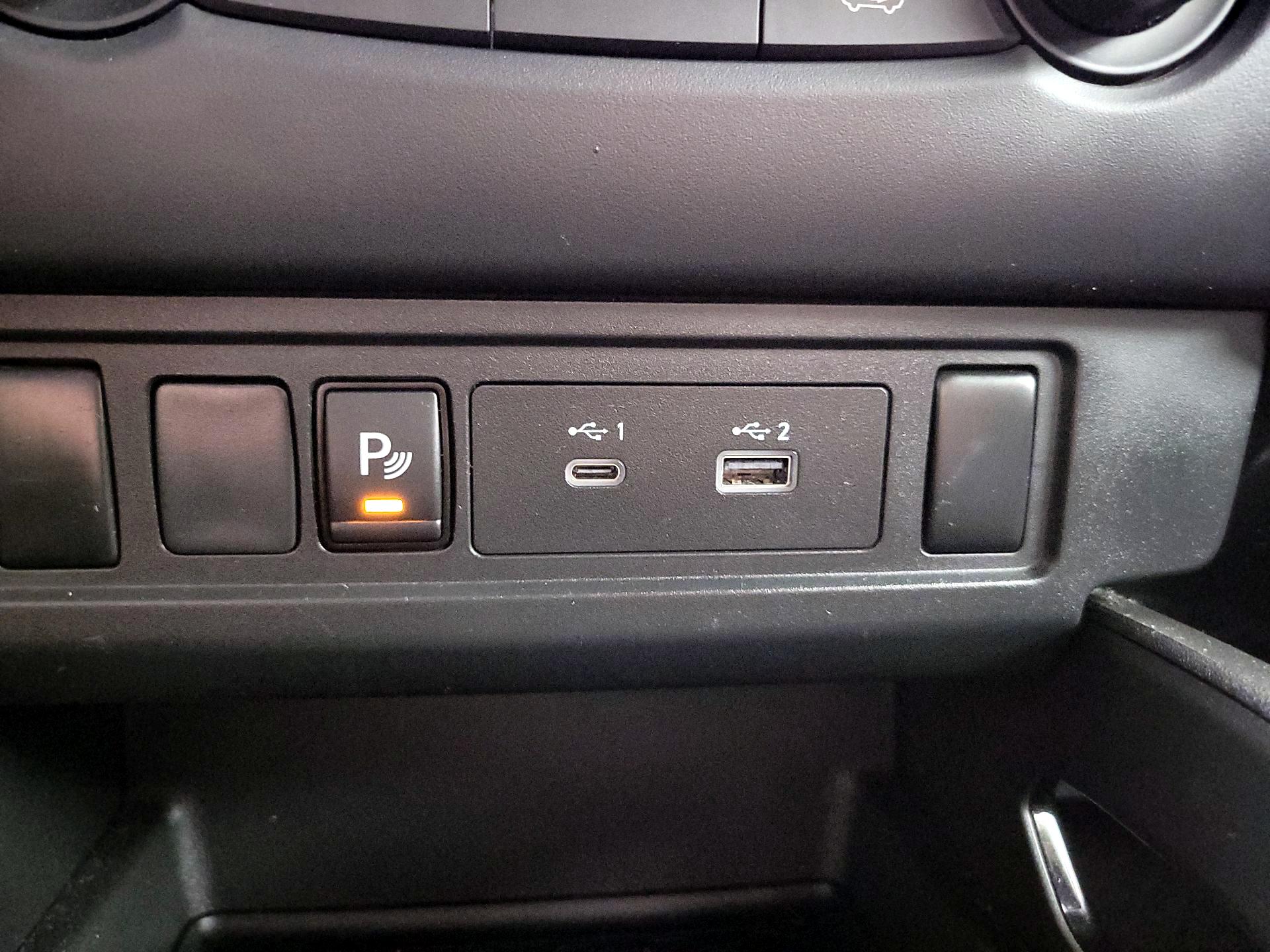 Thumbnail: 2023 Nissan Frontier - 16