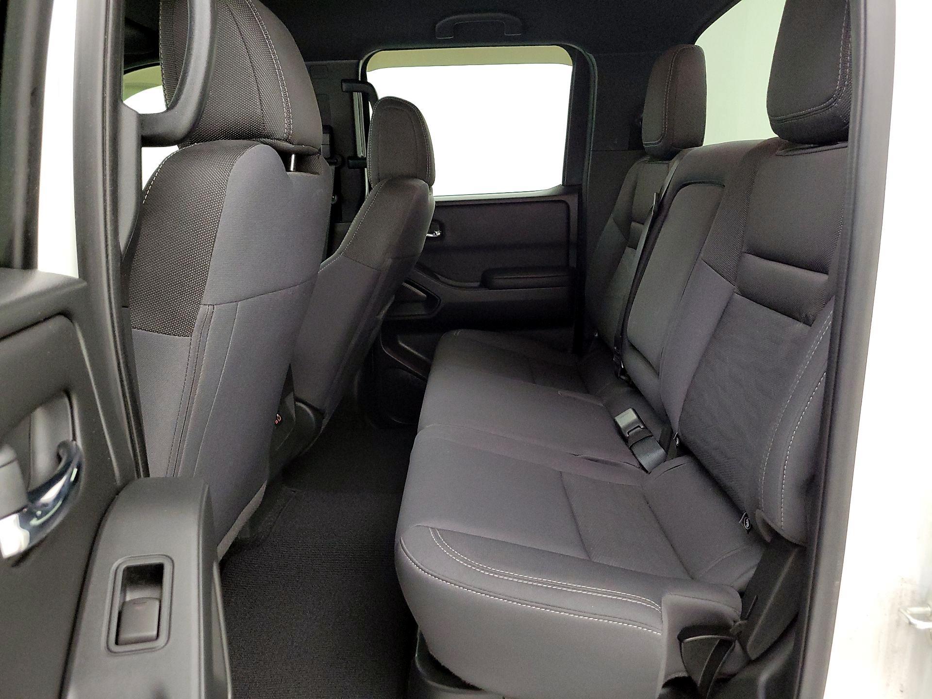 Thumbnail: 2023 Nissan Frontier - 17