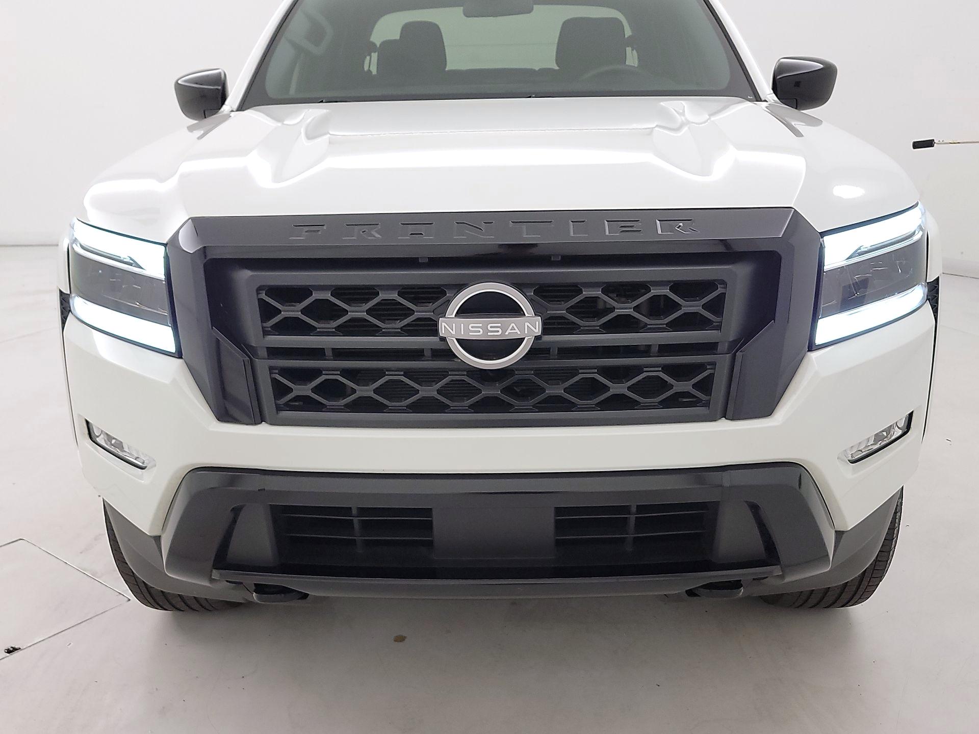 Thumbnail: 2023 Nissan Frontier - 2